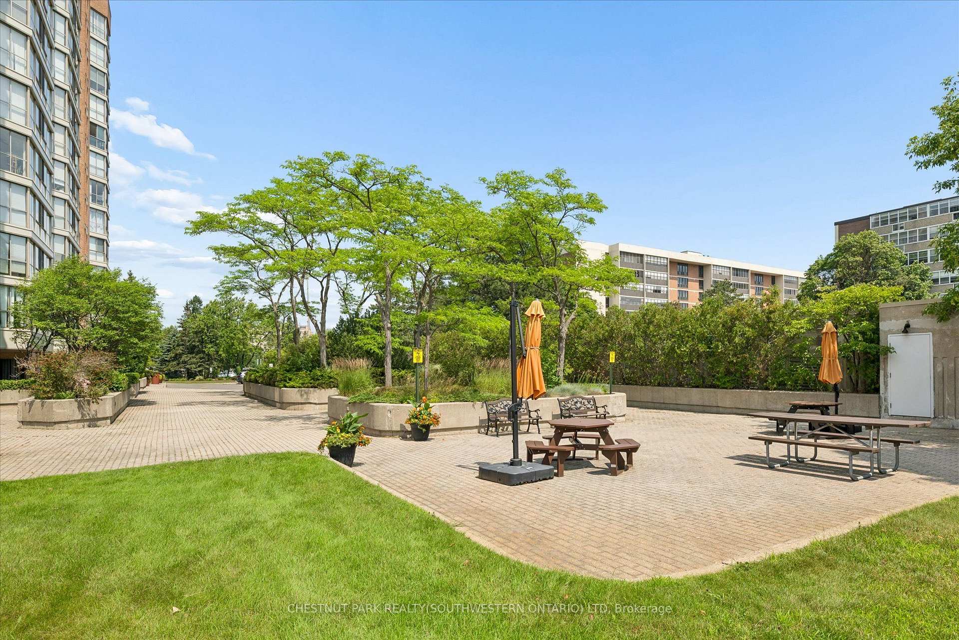 Photo 11 of Unit PH9, 265 Westcourt Place, Waterloo, Downtown Waterloo — HOMEH