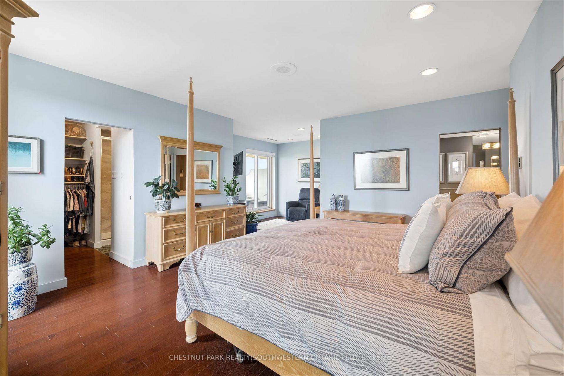 Photo 32 of Unit PH9, 265 Westcourt Place, Waterloo, Downtown Waterloo — HOMEH