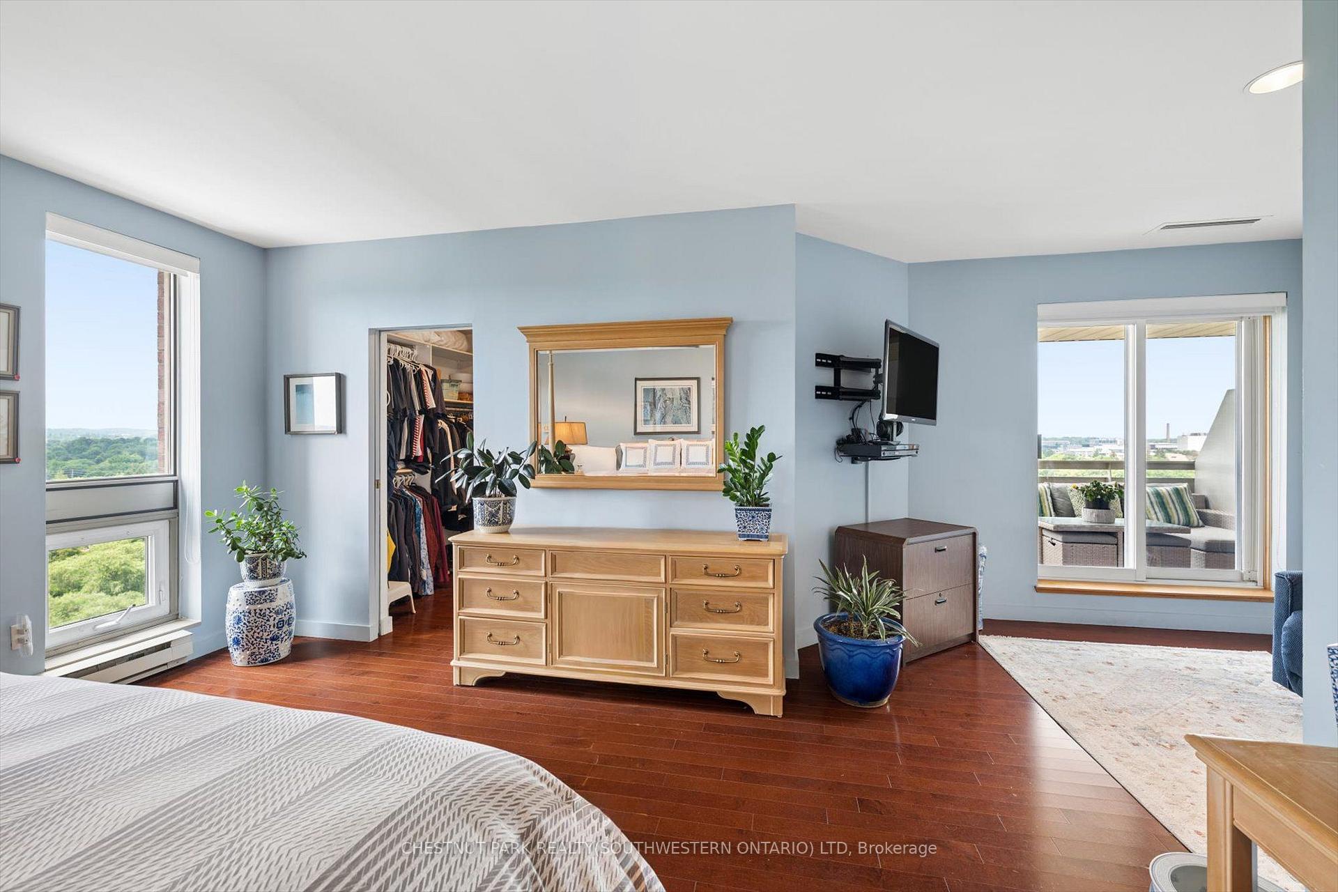 Photo 34 of Unit PH9, 265 Westcourt Place, Waterloo, Downtown Waterloo — HOMEH