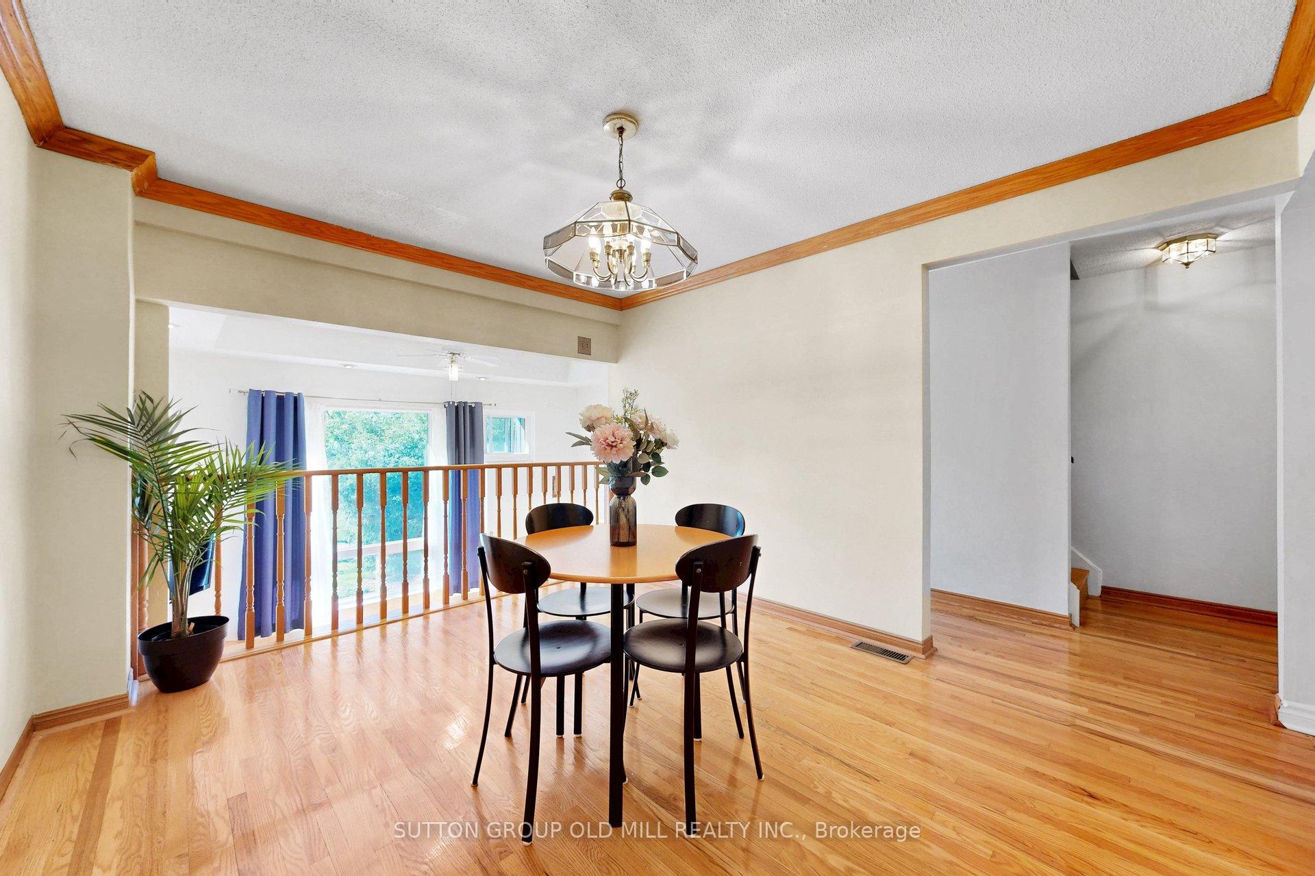 Photo 13 of 96 Darras Court, Brampton, Southgate — HOMEH