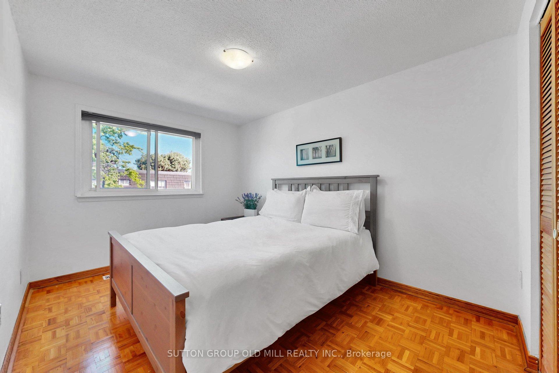 Photo 25 of 96 Darras Court, Brampton, Southgate — HOMEH
