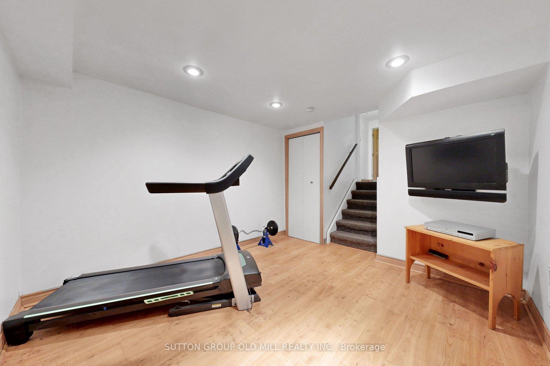 Photo 33 of 96 Darras Court, Brampton, Southgate — HOMEH