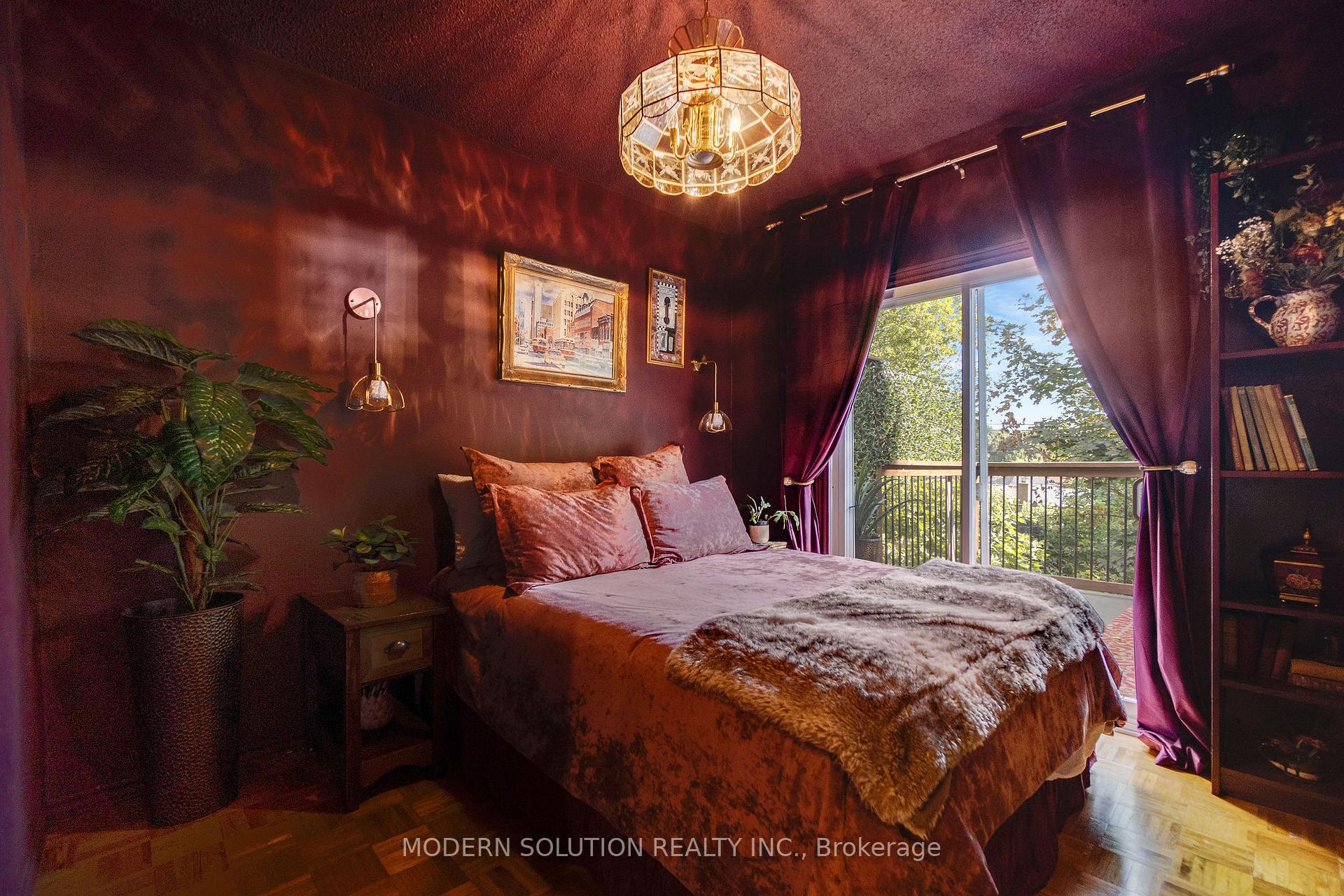 Photo 22 of 5A Dynevor Road, Toronto, Caledonia-Fairbank — HOMEH