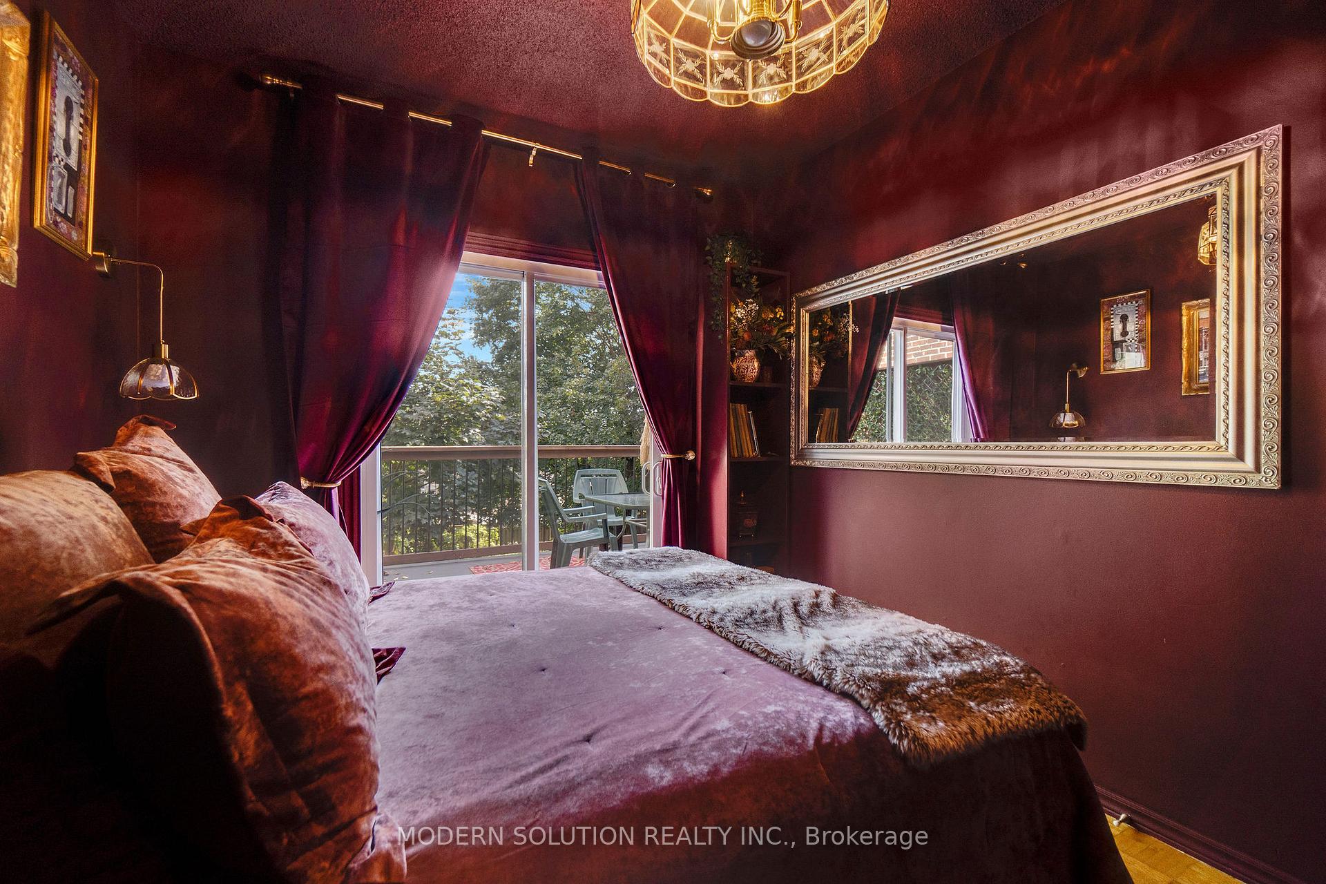 Photo 23 of 5A Dynevor Road, Toronto, Caledonia-Fairbank — HOMEH