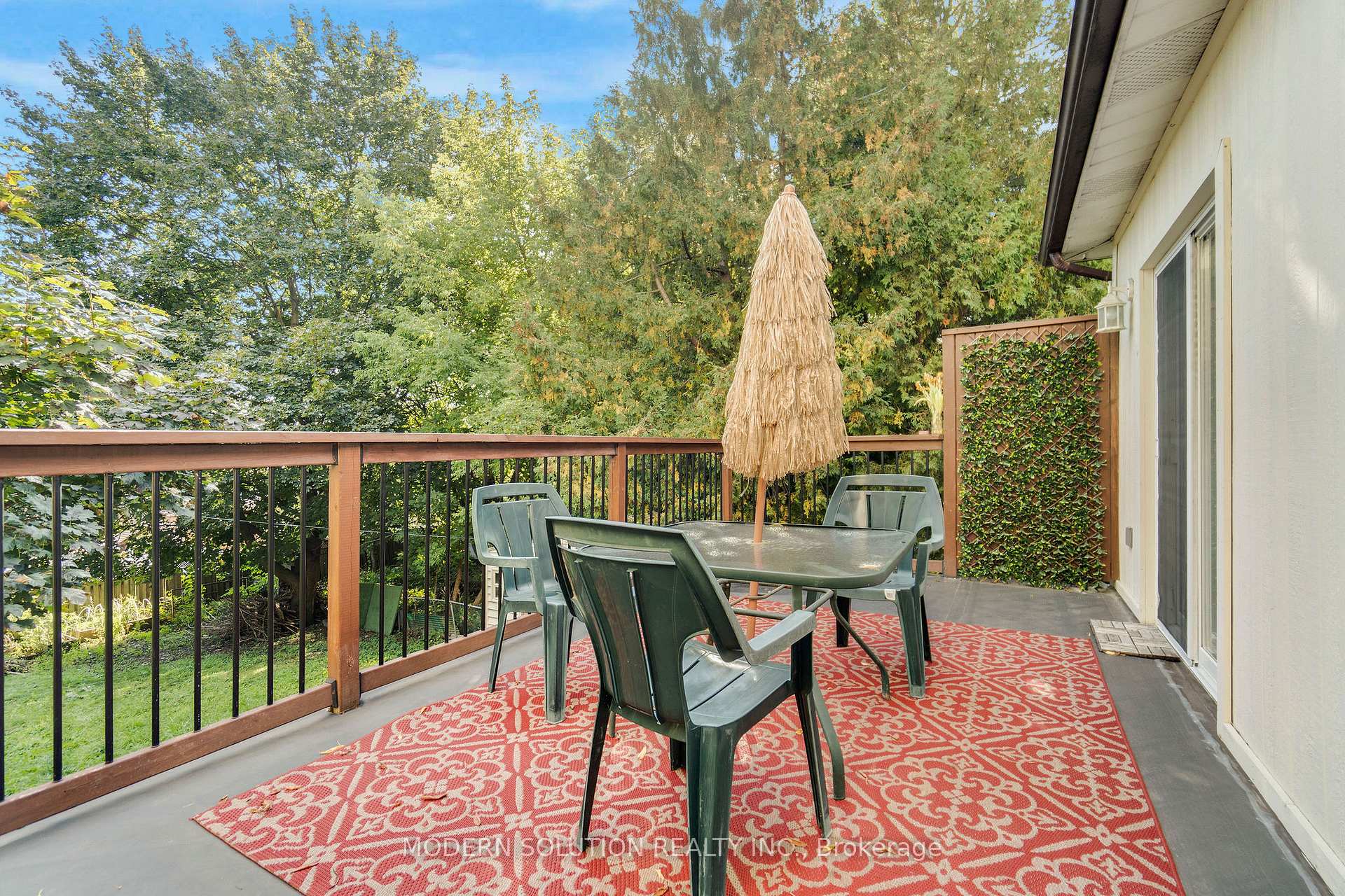 Photo 25 of 5A Dynevor Road, Toronto, Caledonia-Fairbank — HOMEH