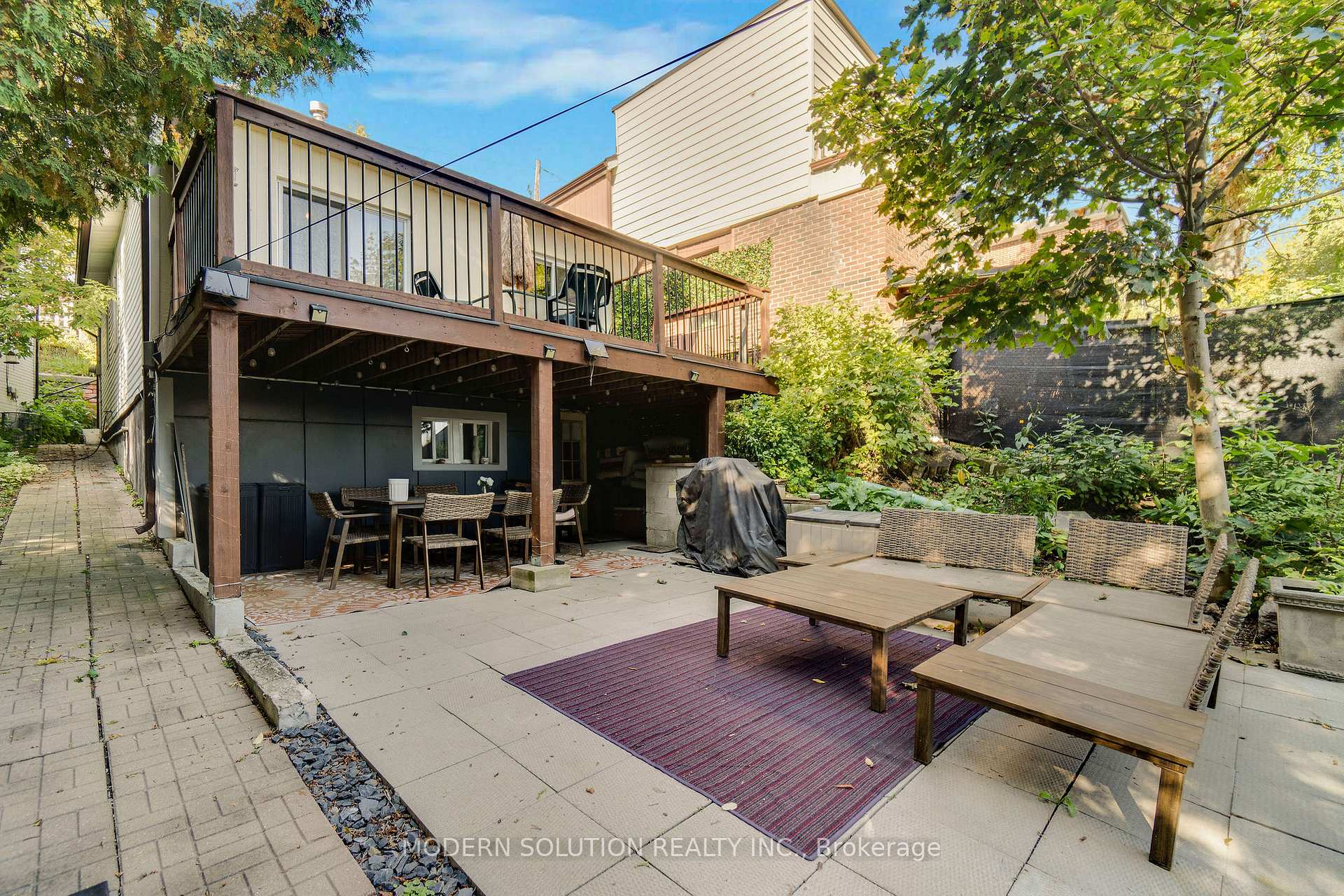 Photo 34 of 5A Dynevor Road, Toronto, Caledonia-Fairbank — HOMEH