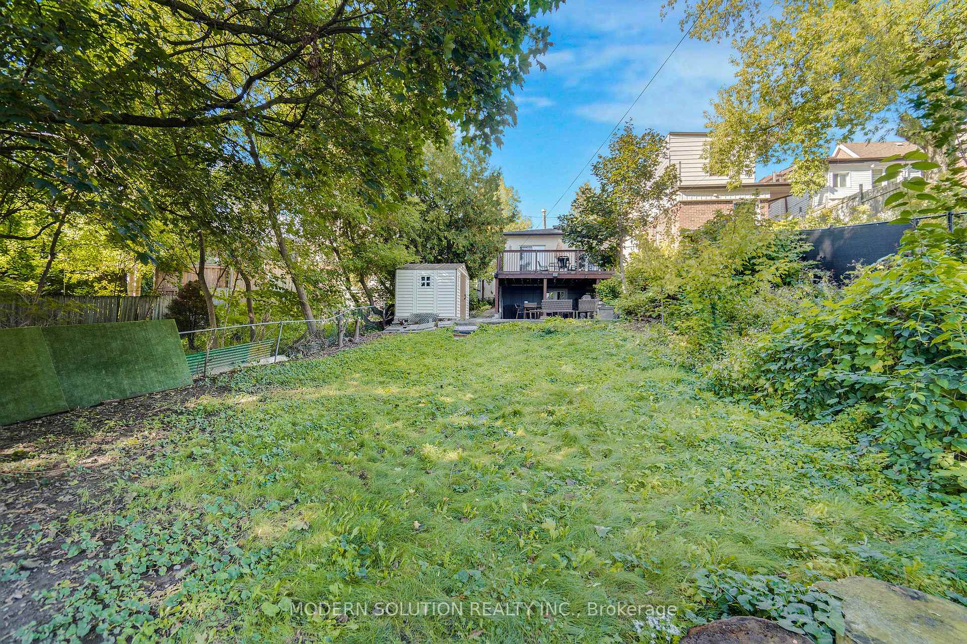 Photo 38 of 5A Dynevor Road, Toronto, Caledonia-Fairbank — HOMEH