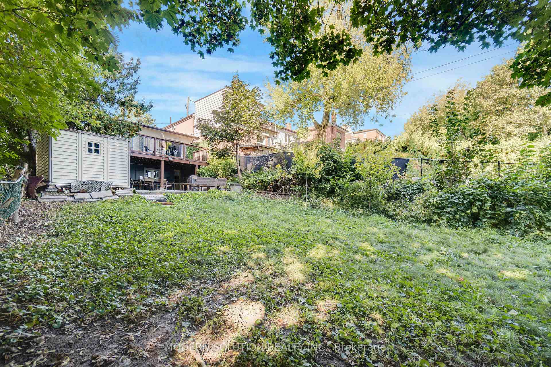 Photo 39 of 5A Dynevor Road, Toronto, Caledonia-Fairbank — HOMEH