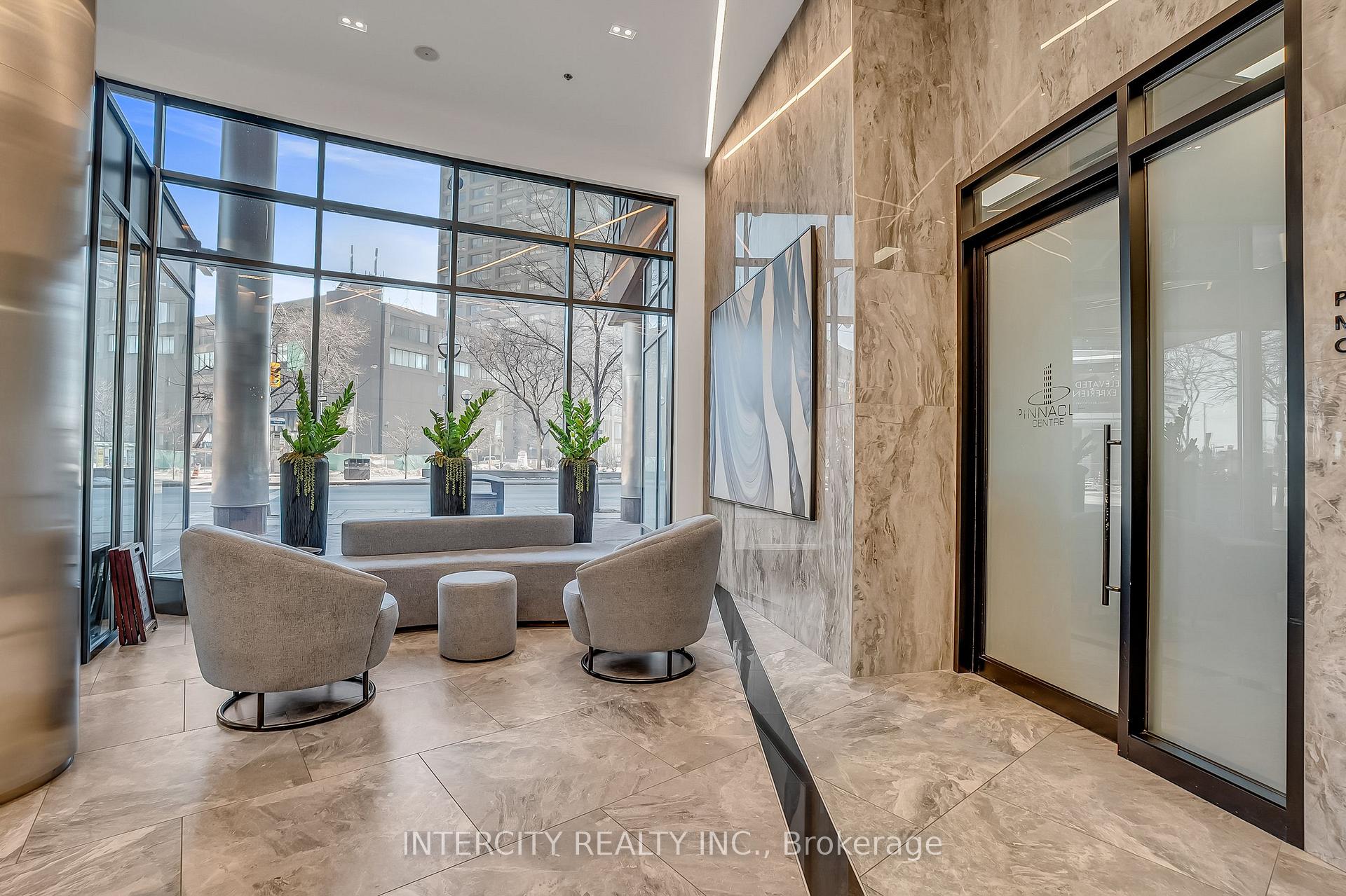 Photo 3 of Unit 1010, 12 Yonge Street, Toronto, Waterfront Communities — HOMEH