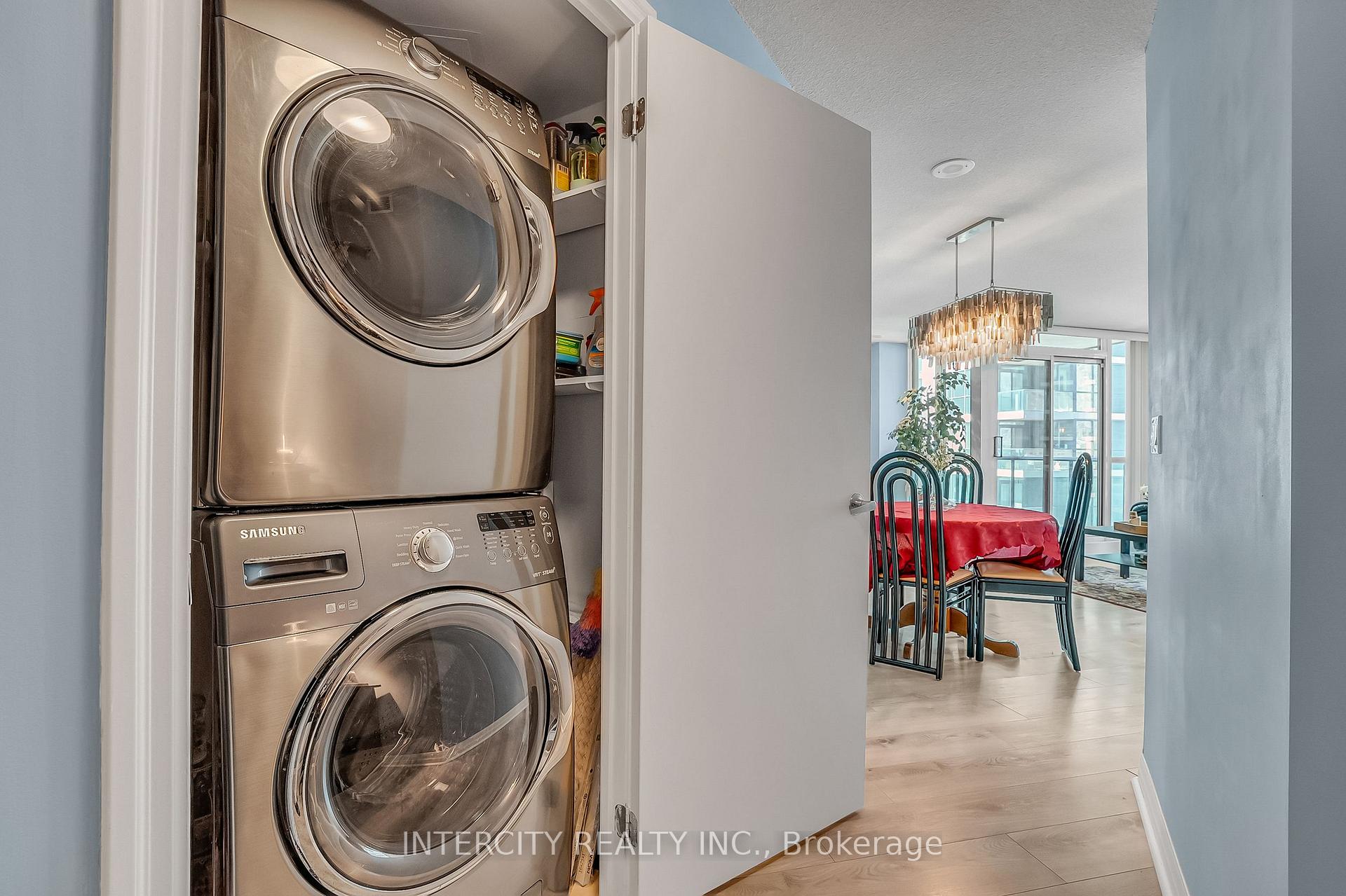 Photo 31 of Unit 1010, 12 Yonge Street, Toronto, Waterfront Communities — HOMEH