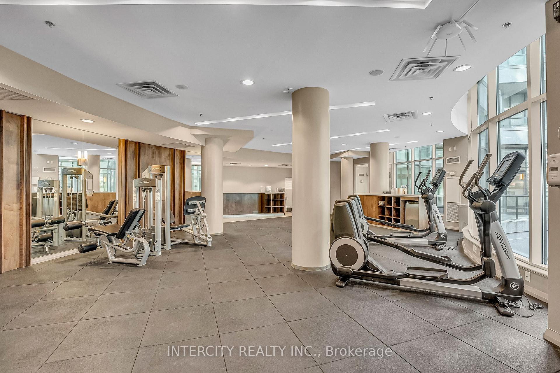 Photo 36 of Unit 1010, 12 Yonge Street, Toronto, Waterfront Communities — HOMEH