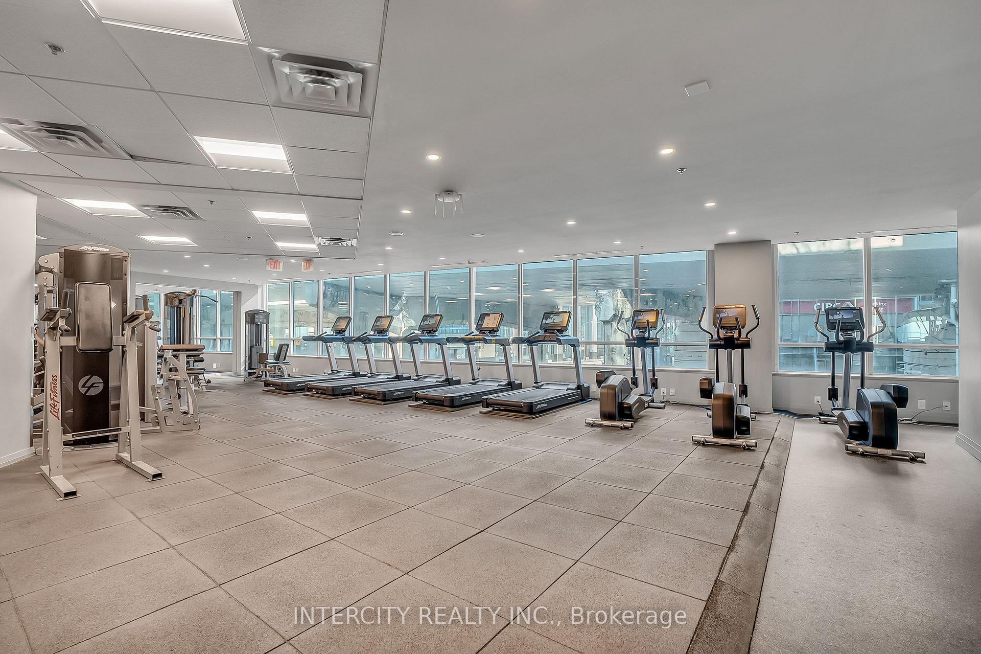 Photo 37 of Unit 1010, 12 Yonge Street, Toronto, Waterfront Communities — HOMEH