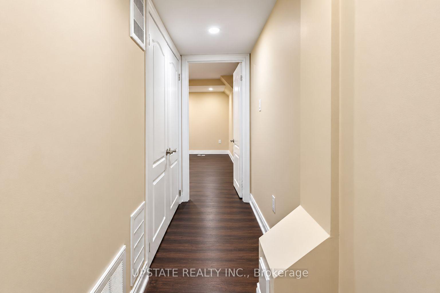 Photo 12 of Unit (Basement), 8 Sage Meadow Crescent, Brampton, Credit Valley — HOMEH