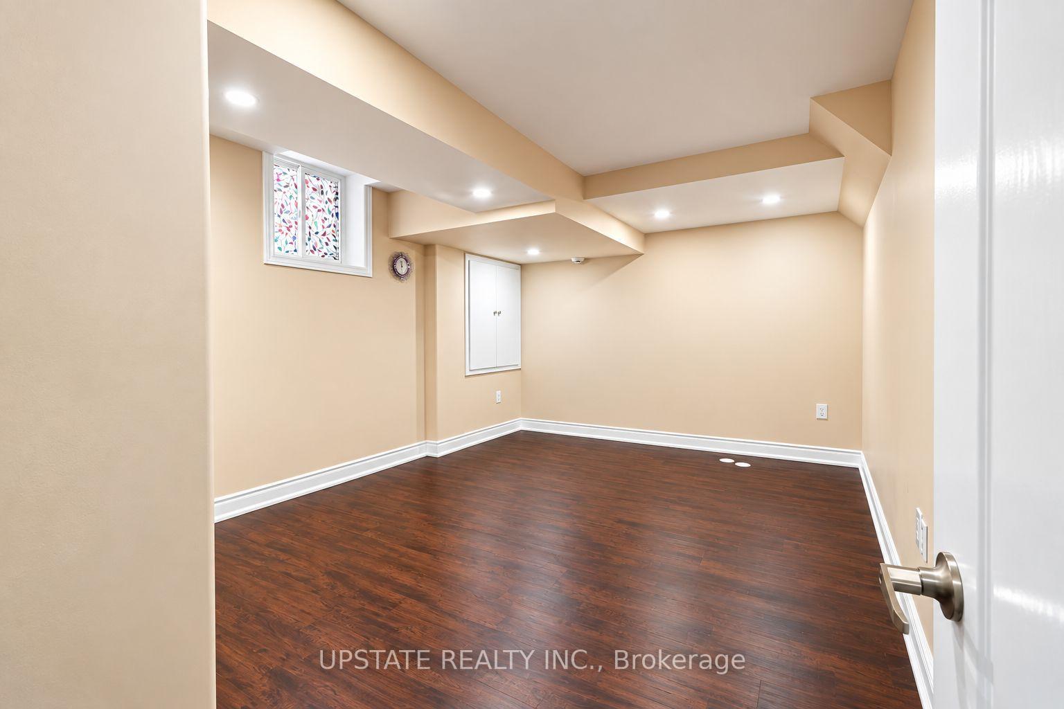 Photo 19 of Unit (Basement), 8 Sage Meadow Crescent, Brampton, Credit Valley — HOMEH