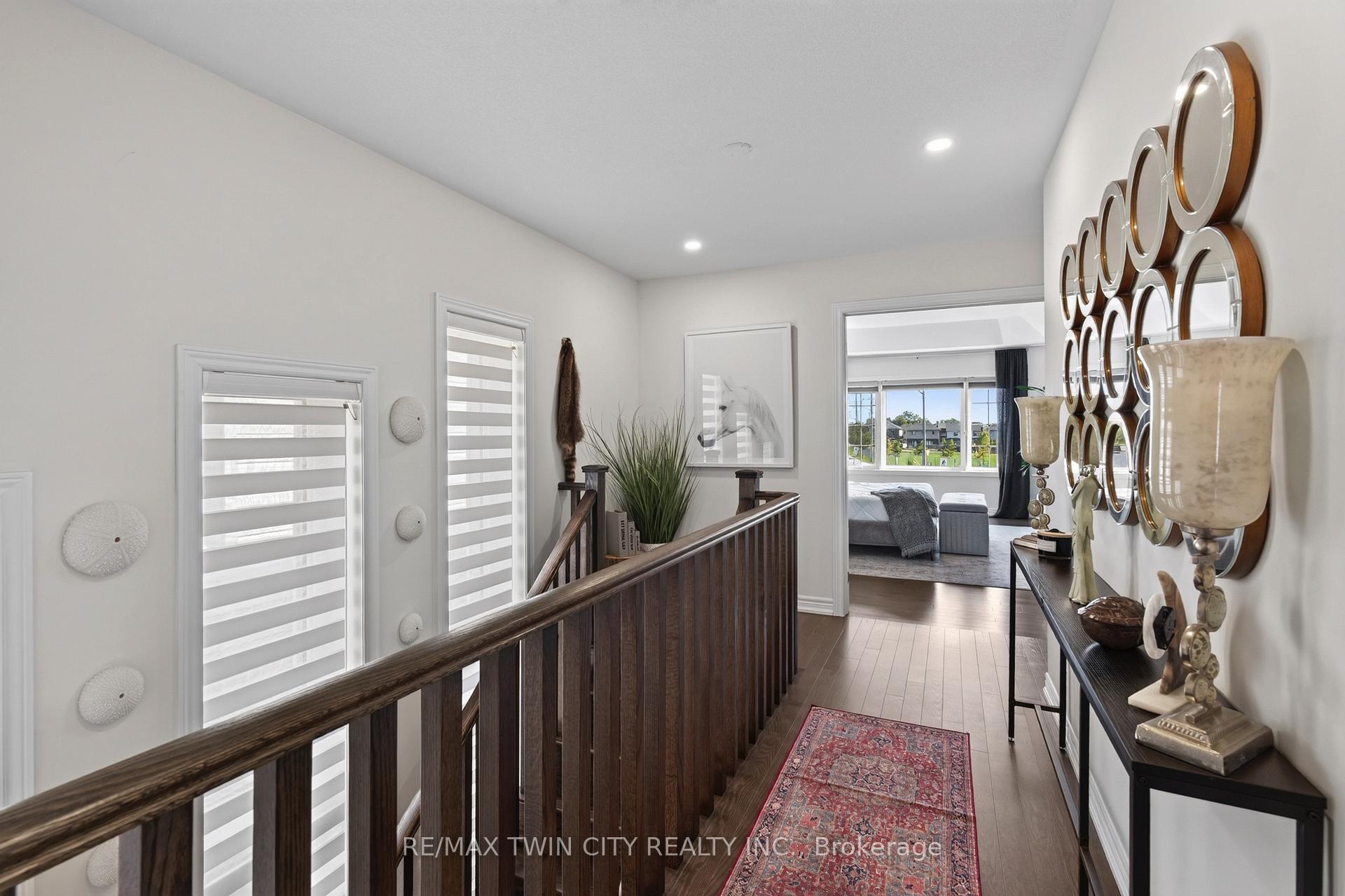 Photo 16 of 10 Reistwood Drive, Kitchener, Huron Park — HOMEH