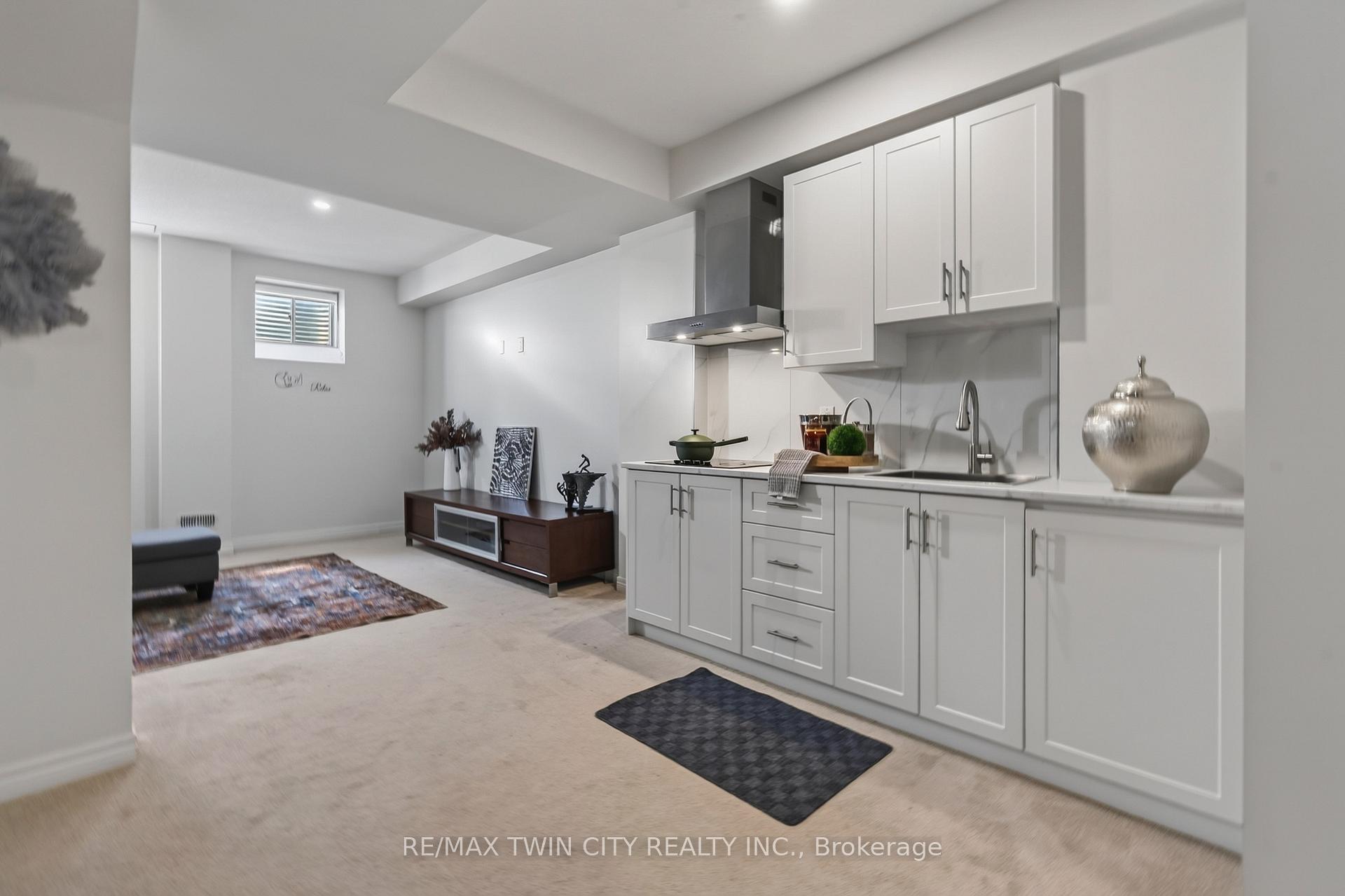 Photo 37 of 10 Reistwood Drive, Kitchener, Huron Park — HOMEH