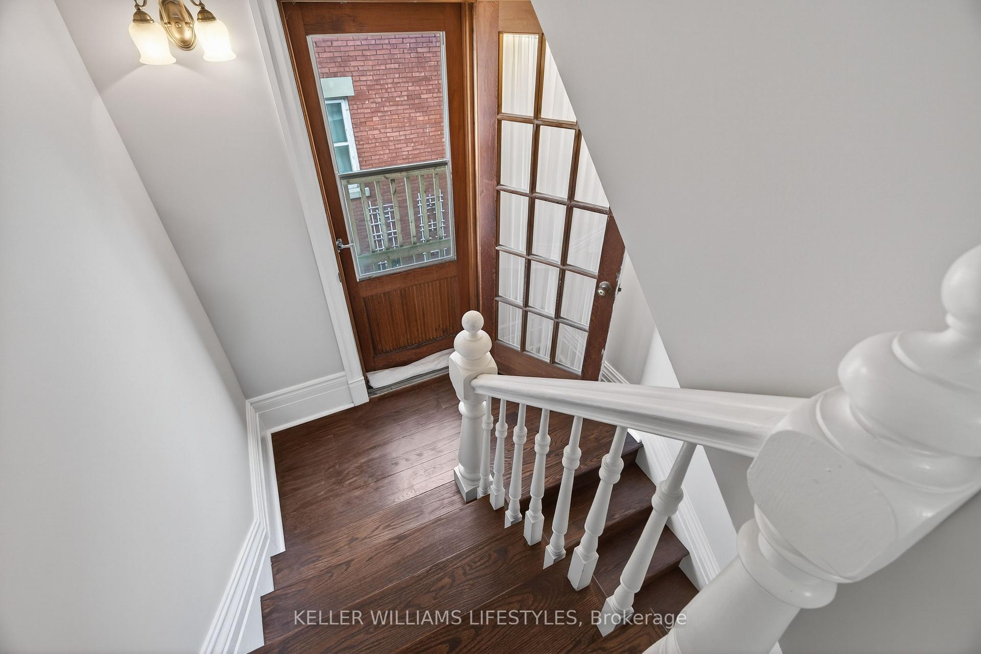 Photo 19 of 169 Ridout Street S, London, South F — HOMEH