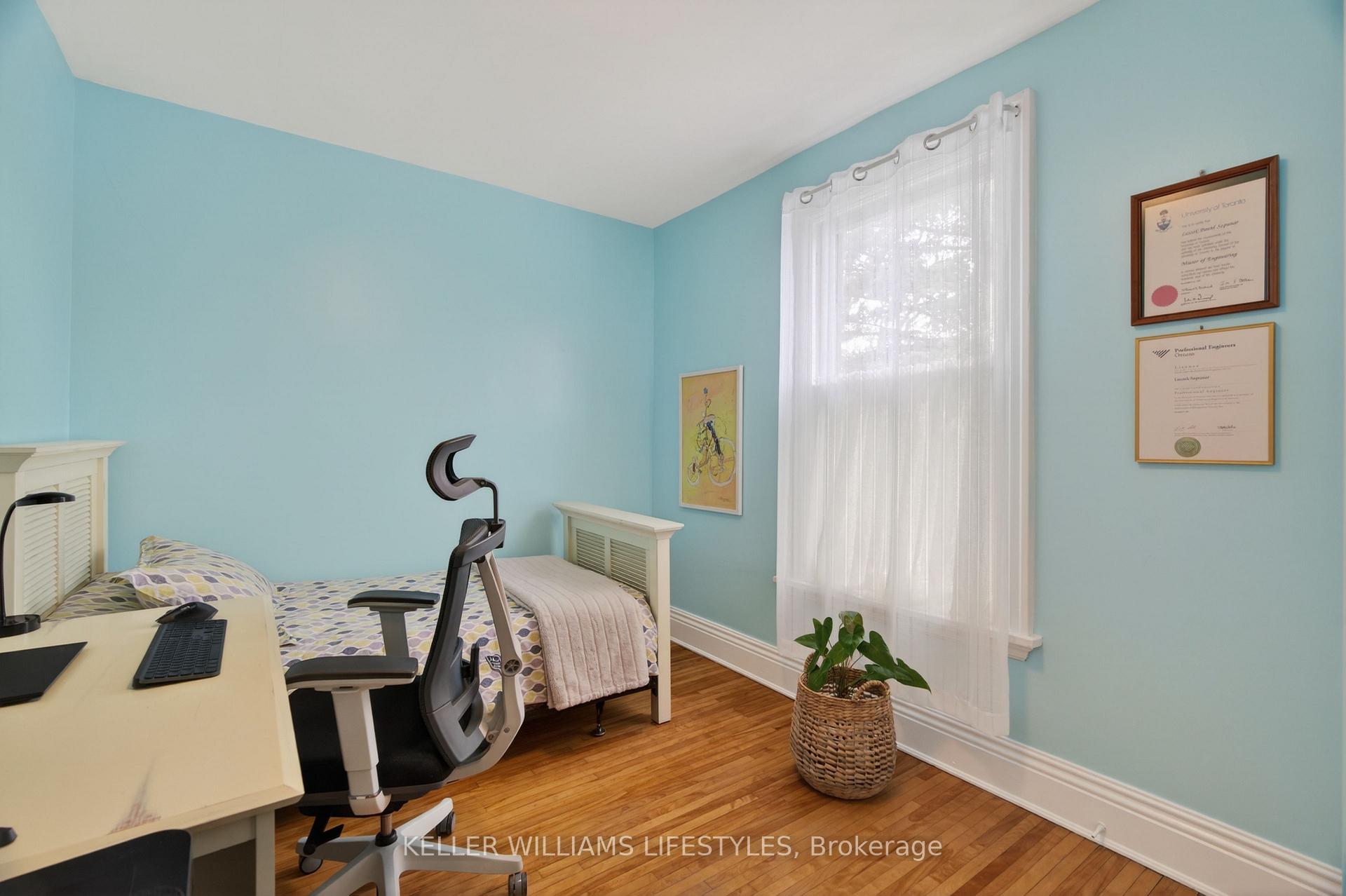 Photo 24 of 169 Ridout Street S, London, South F — HOMEH