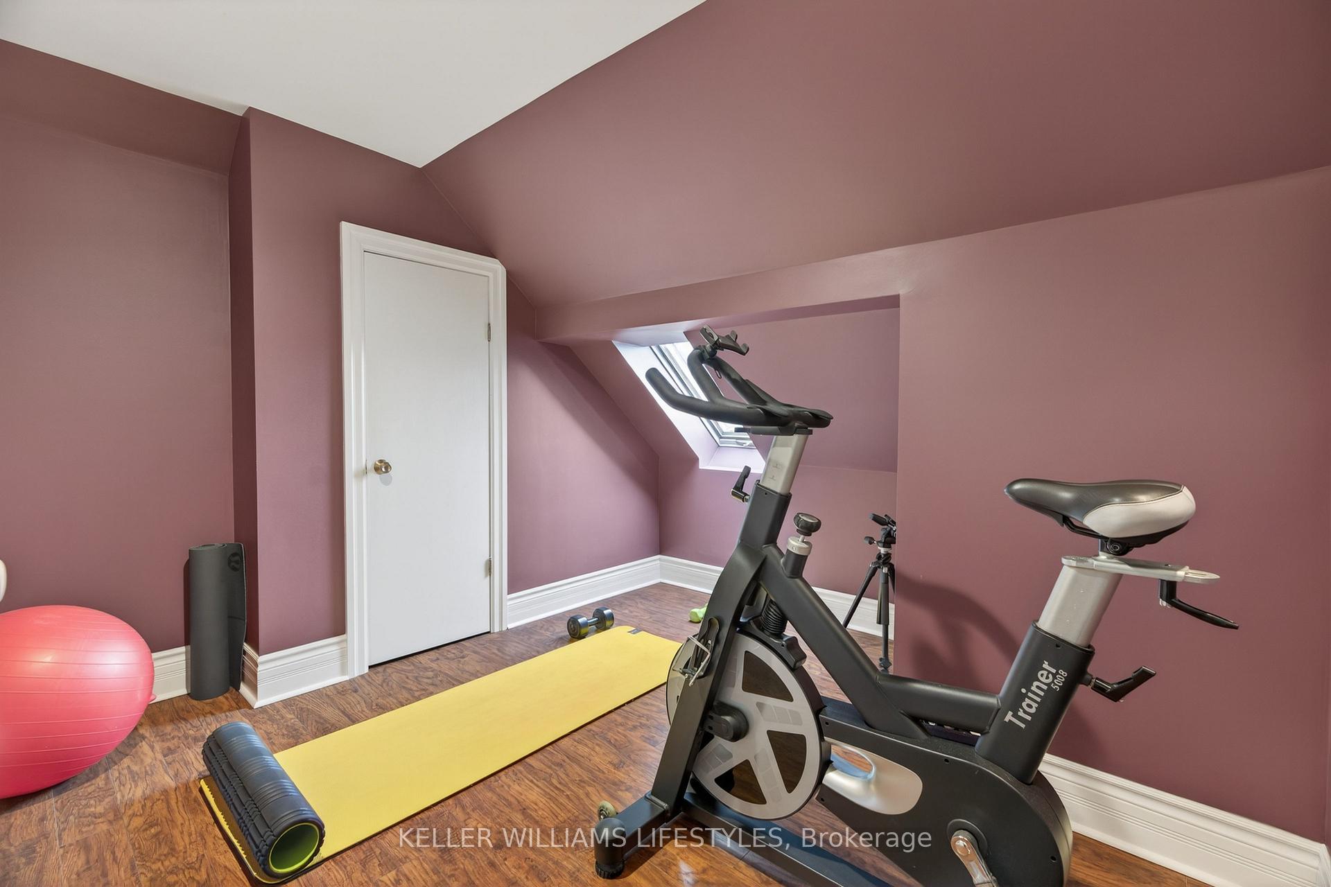 Photo 38 of 169 Ridout Street S, London, South F — HOMEH