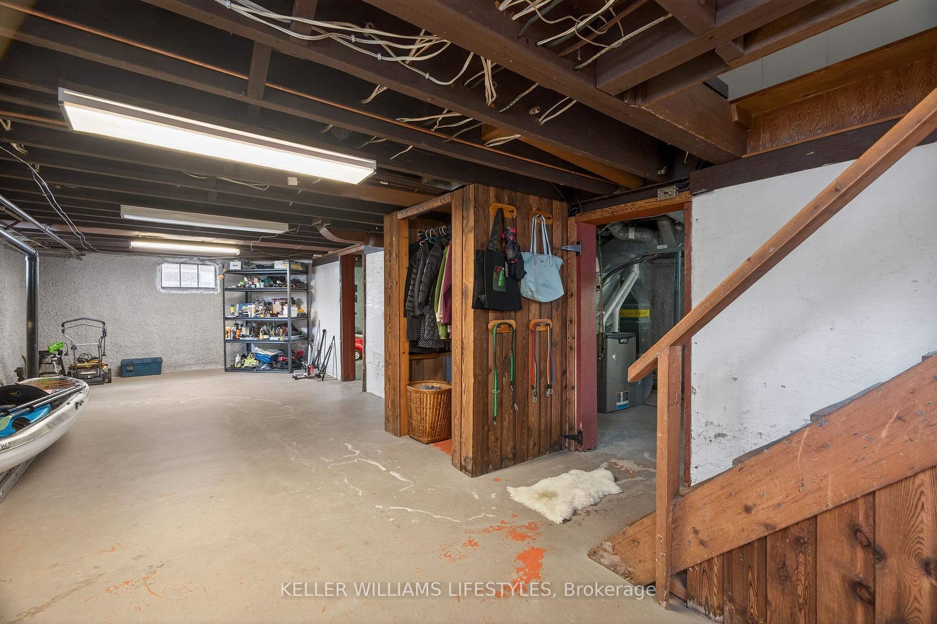 Photo 42 of 169 Ridout Street S, London, South F — HOMEH