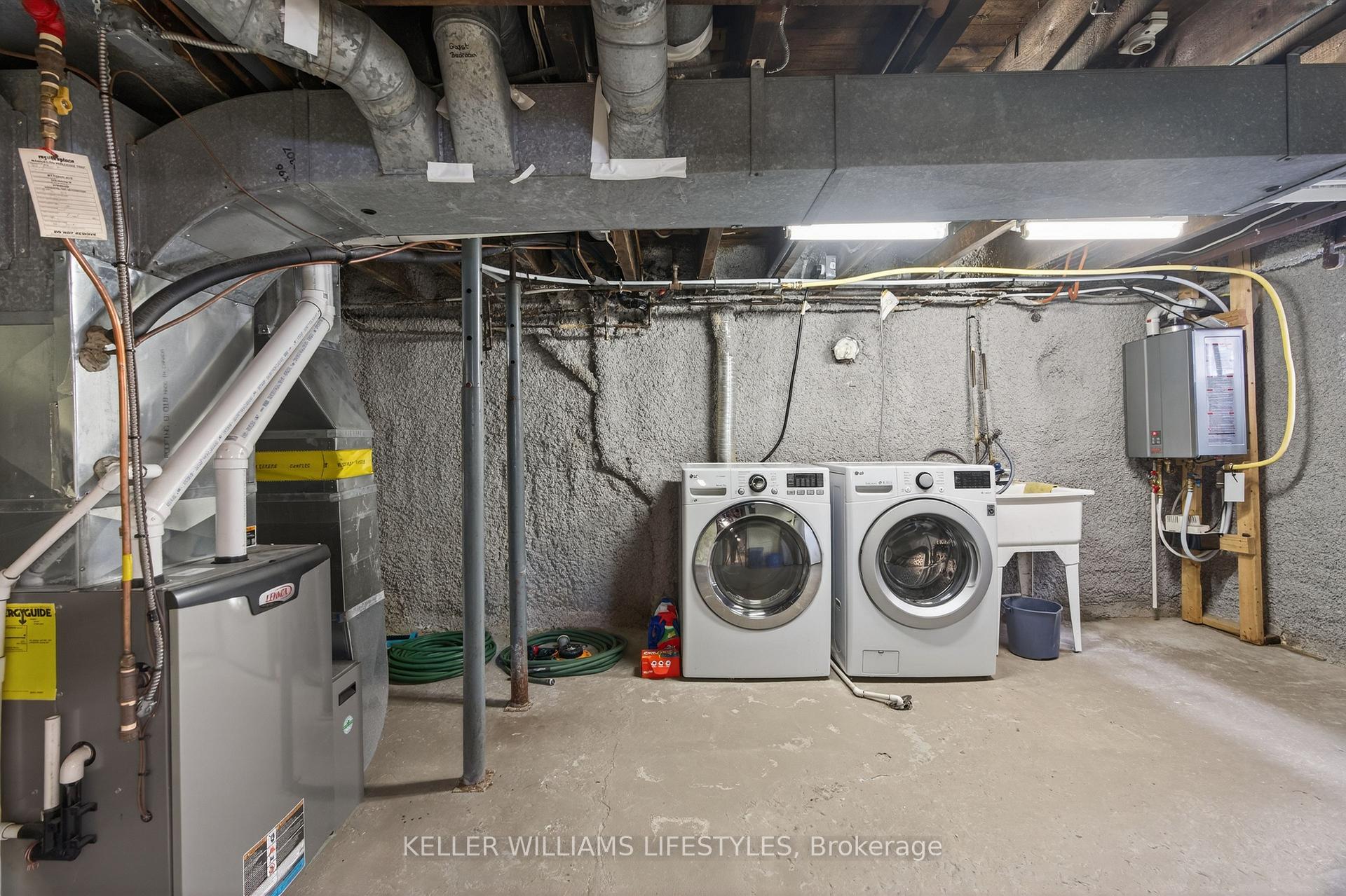 Photo 43 of 169 Ridout Street S, London, South F — HOMEH