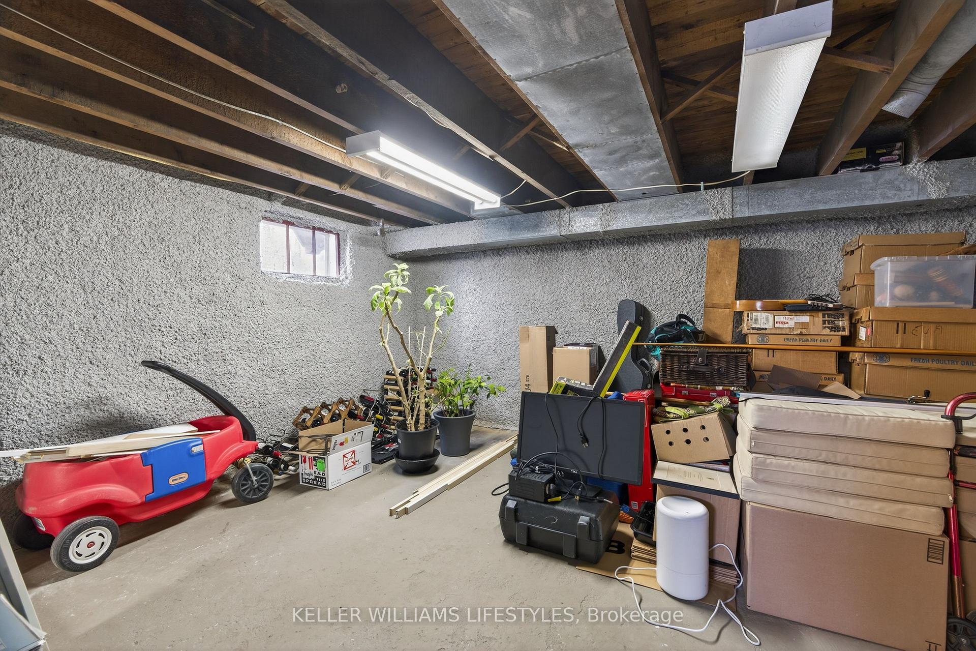 Photo 44 of 169 Ridout Street S, London, South F — HOMEH