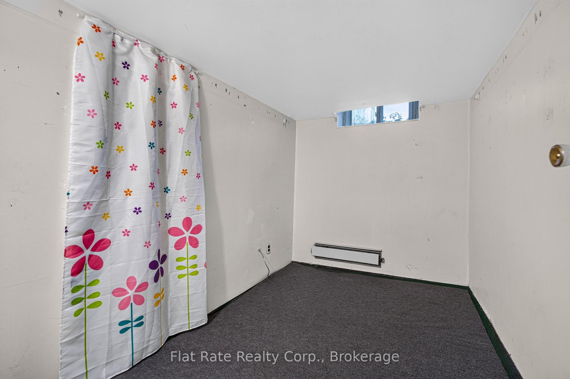 Photo 10 of 478 Donegal Street, Peterborough, Town Ward 3 — HOMEH