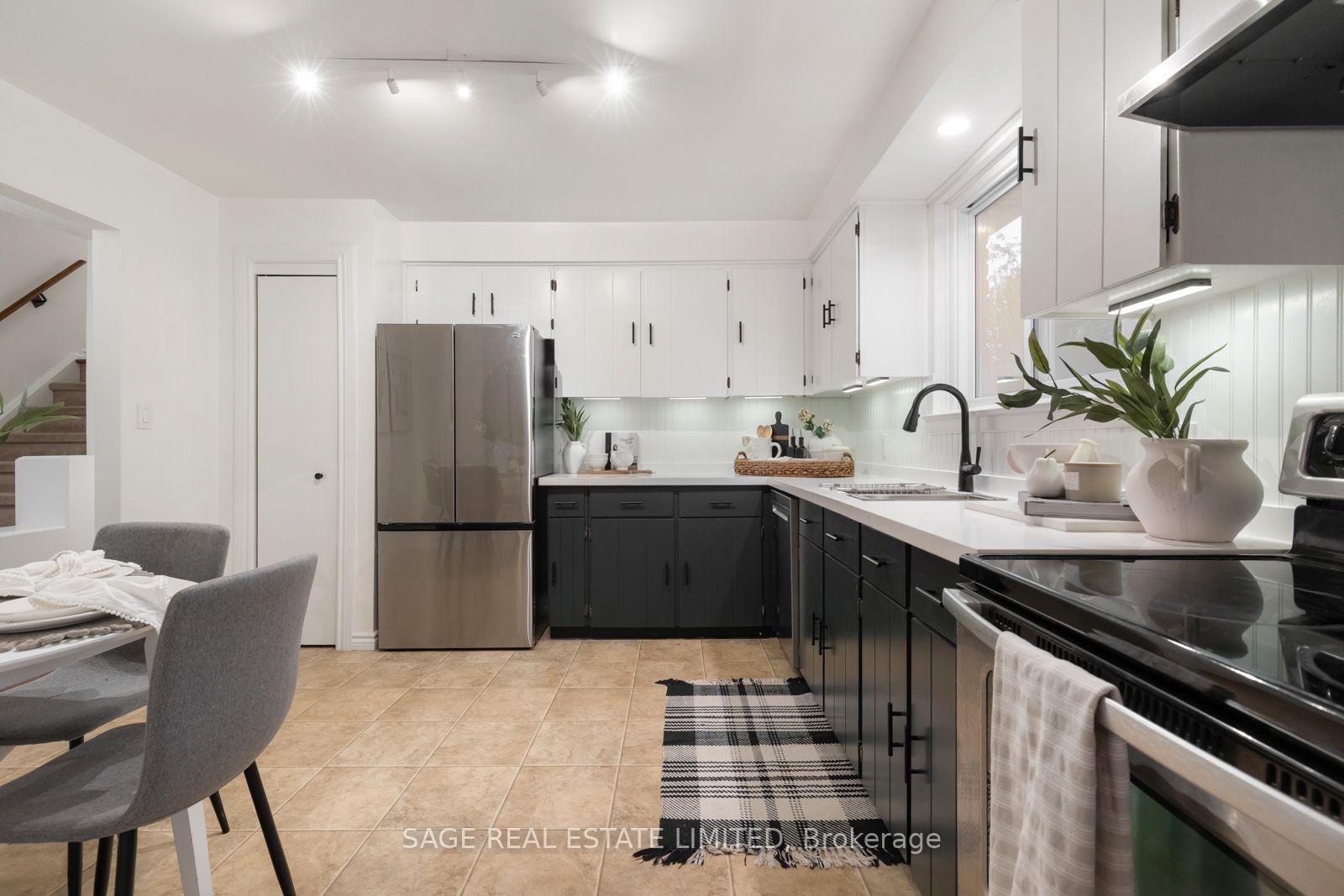 Photo 13 of 83 Waverley Road, Clarington, Bowmanville — HOMEH