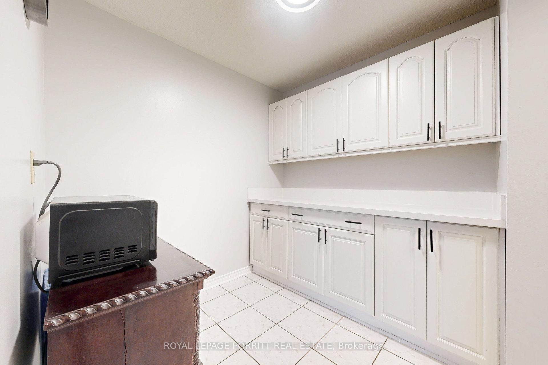 Photo 16 of Unit 201, 1535 Lakeshore Road E, Mississauga, Lakeview — HOMEH