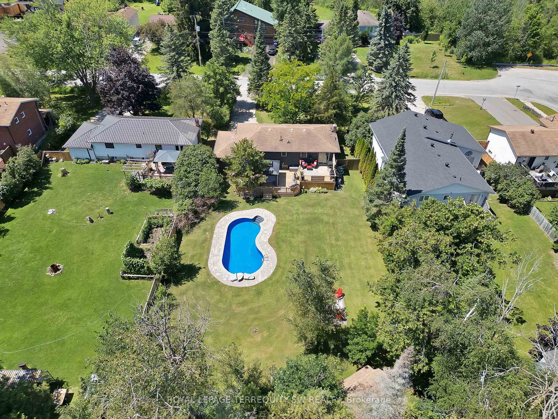 Photo of 2249 Willard Avenue