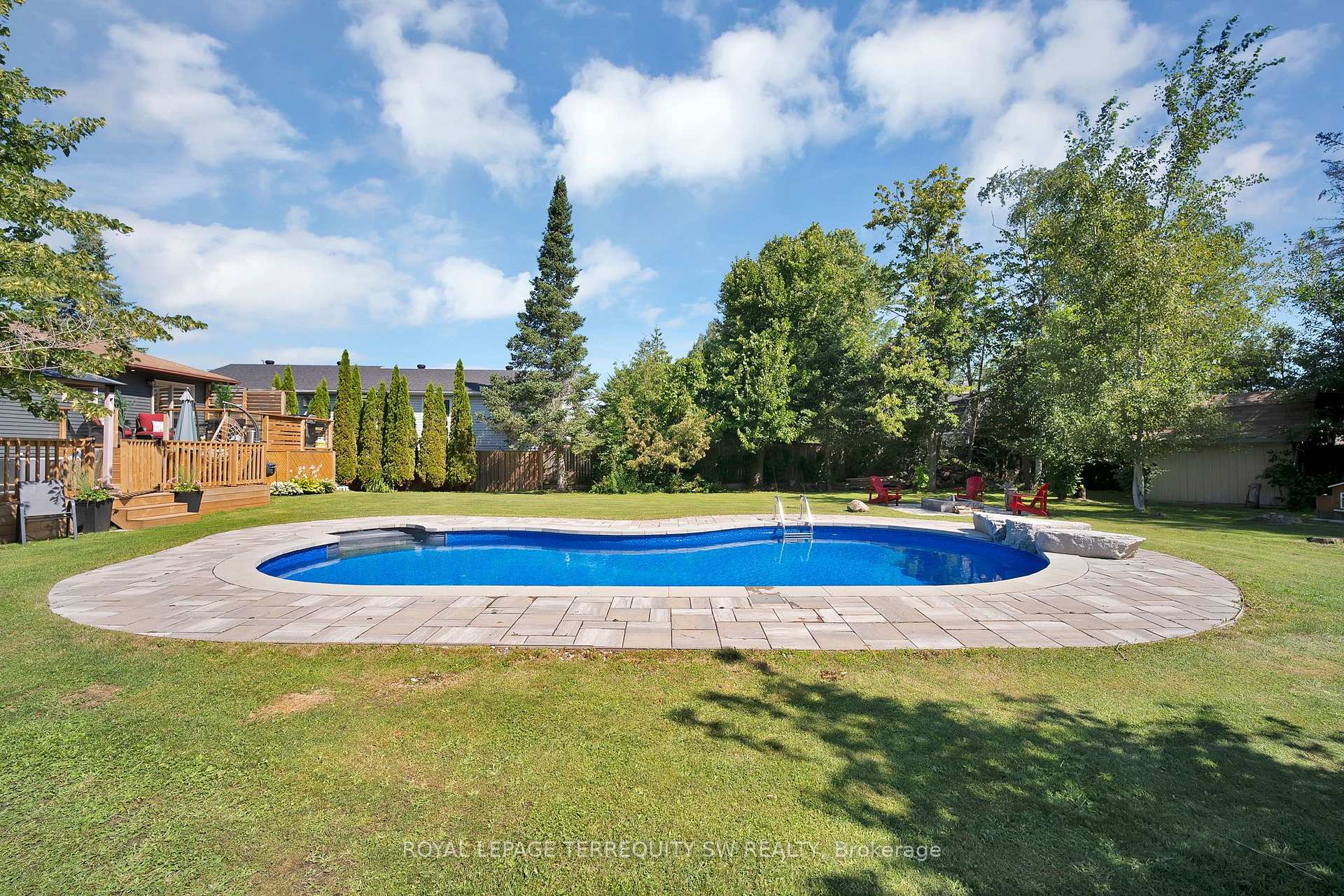 Photo 7 of 2249 Willard Avenue, Innisfil, Alcona — HOMEH