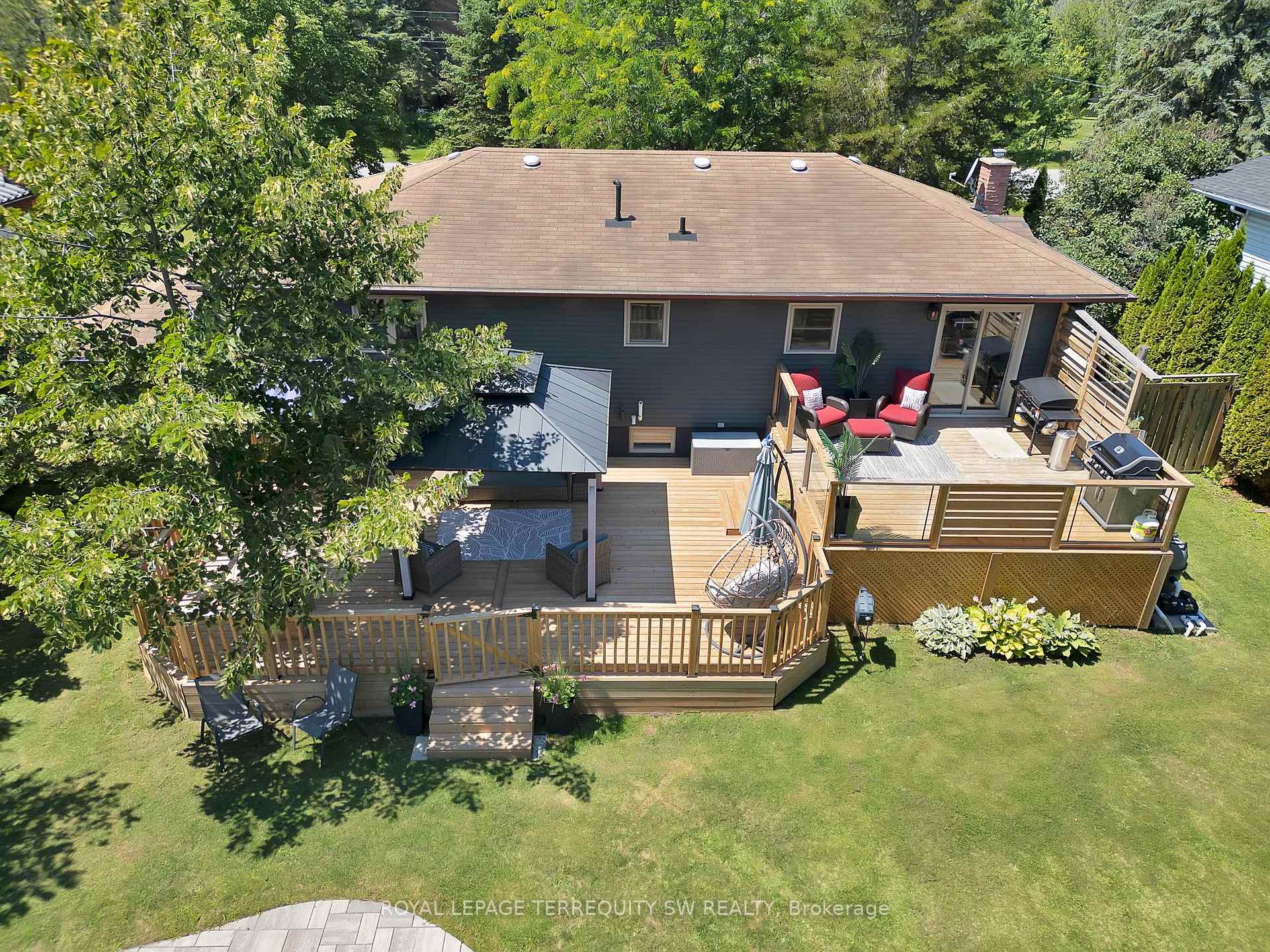 Photo 8 of 2249 Willard Avenue, Innisfil, Alcona — HOMEH