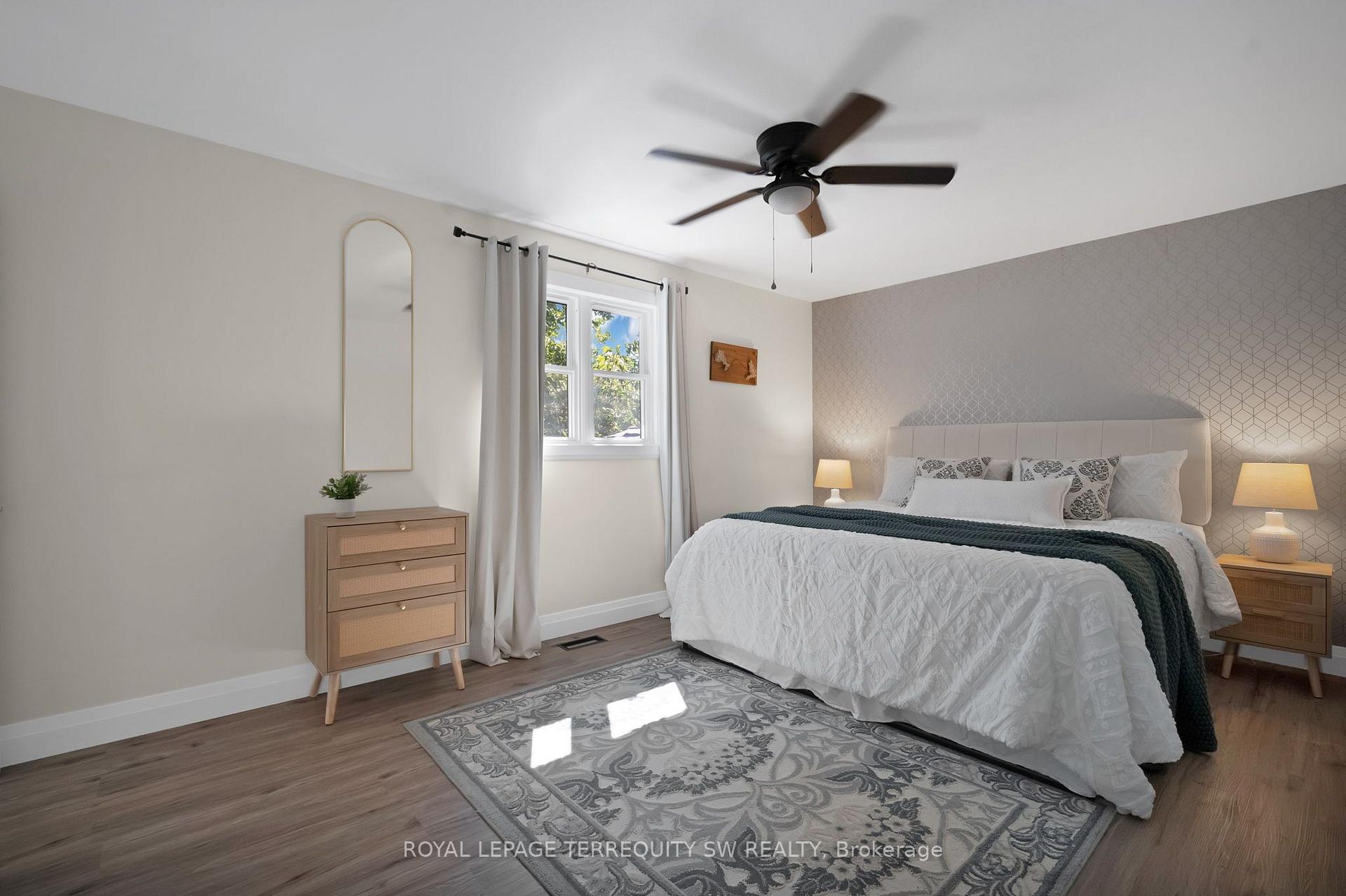 Photo 29 of 2249 Willard Avenue, Innisfil, Alcona — HOMEH
