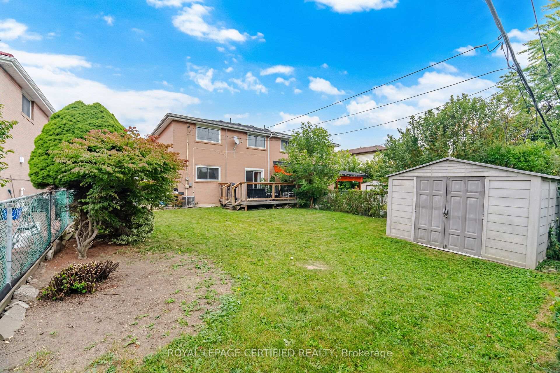 Photo 35 of 75 Cloverdale Drive, Brampton, Avondale — HOMEH