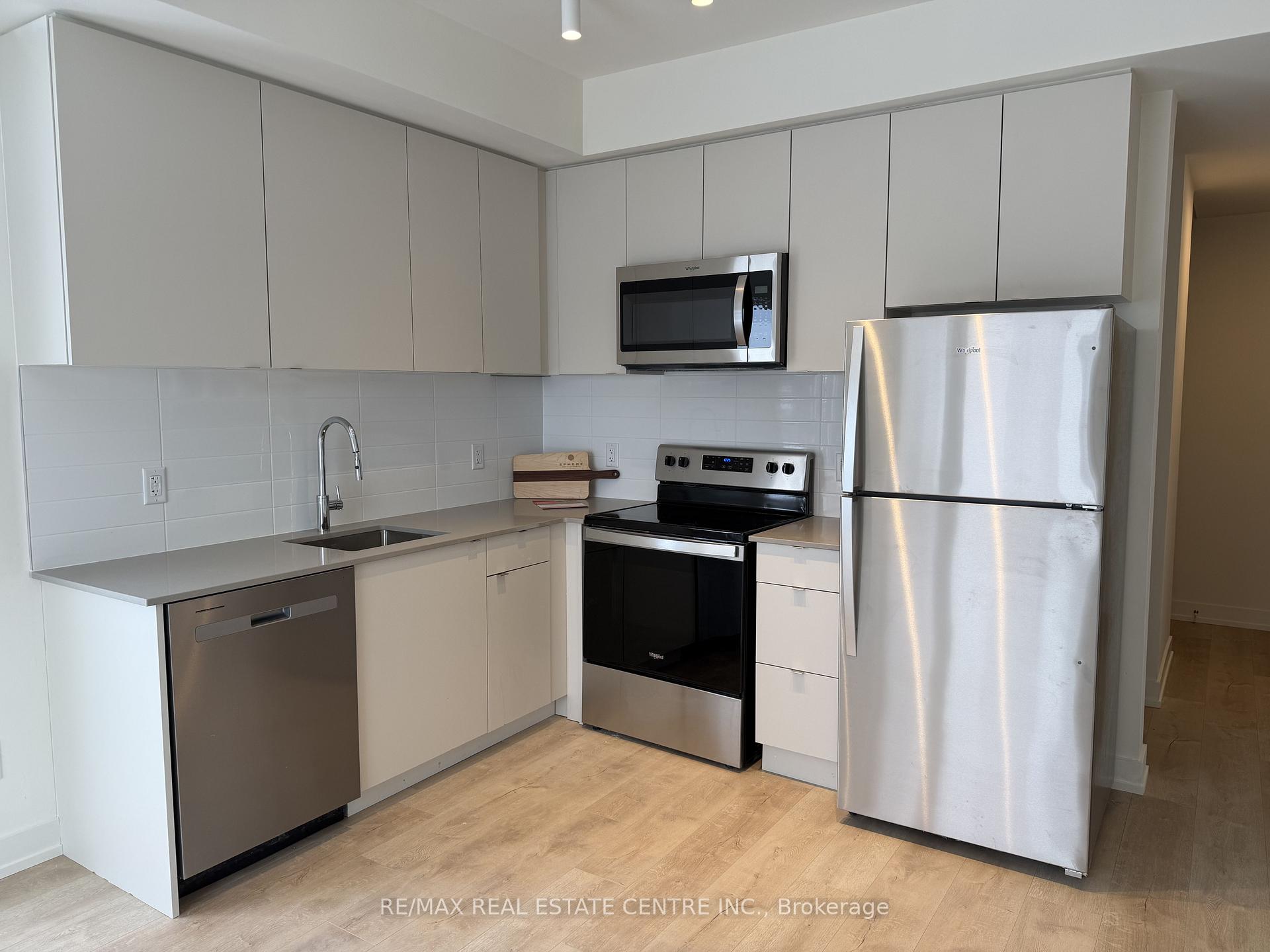 Photo 4 of Unit Suite 334 (302C), 16 Melbourne Avenue, St. Catharines, E. Chester — HOMEH
