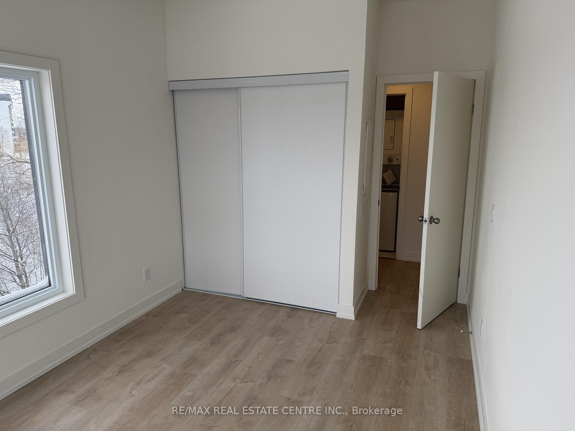 Photo 12 of Unit Suite 334 (302C), 16 Melbourne Avenue, St. Catharines, E. Chester — HOMEH