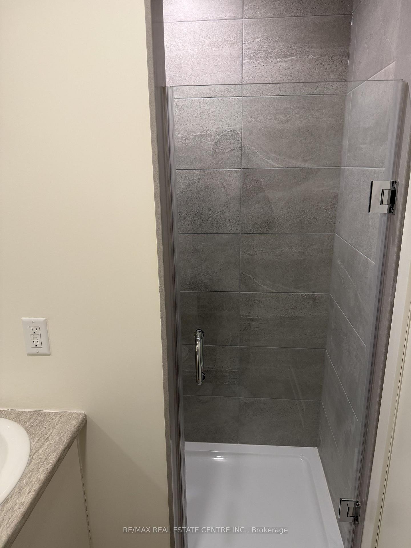 Photo 15 of Unit Suite 334 (302C), 16 Melbourne Avenue, St. Catharines, E. Chester — HOMEH