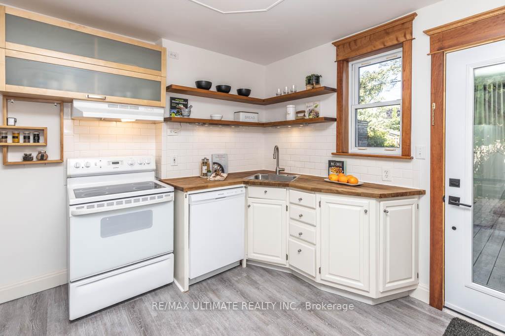 Photo 13 of 525 Craven Road, Toronto, Greenwood-Coxwell — HOMEH