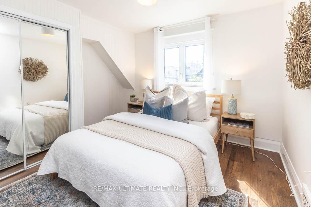 Photo 16 of 525 Craven Road, Toronto, Greenwood-Coxwell — HOMEH