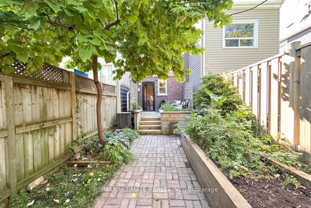 Photo 34 of 525 Craven Road, Toronto, Greenwood-Coxwell — HOMEH