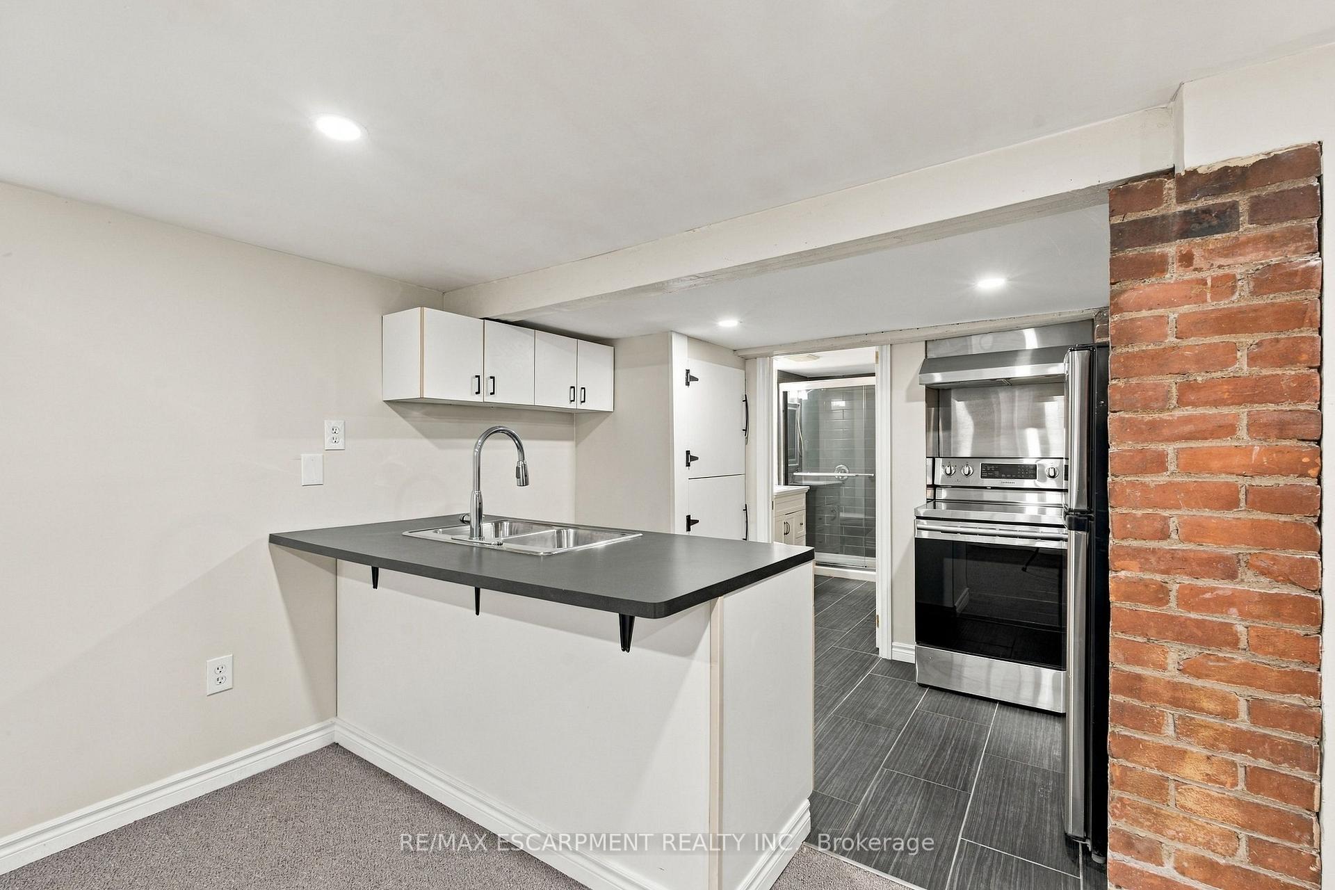 Photo 8 of 100 Balsam Avenue S, Hamilton, Stipley — HOMEH