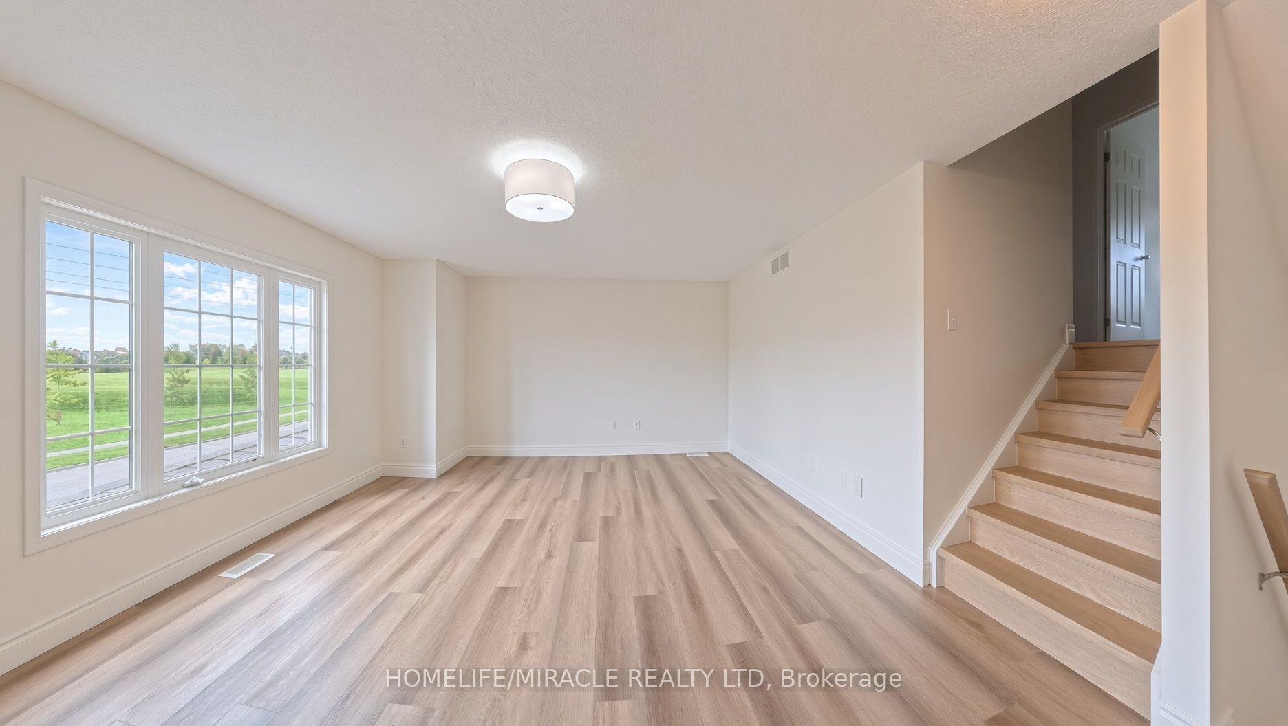 Photo 22 of 250 Parkvale Drive, Kitchener, Huron Park — HOMEH