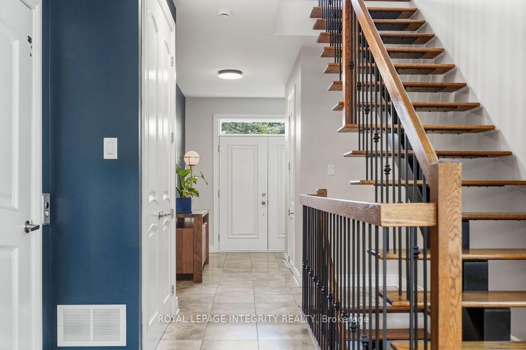 Photo 5 of 800 Petra Private, Ottawa, Kanata - Kanata Lakes/Heritage Hills — HOMEH