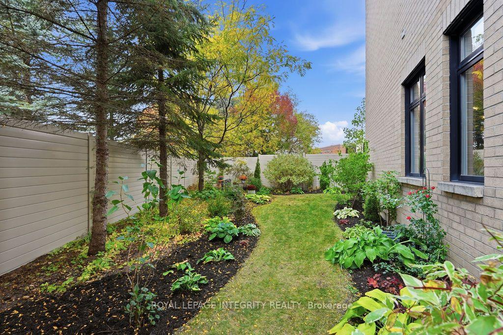 Photo 46 of 800 Petra Private, Ottawa, Kanata - Kanata Lakes/Heritage Hills — HOMEH