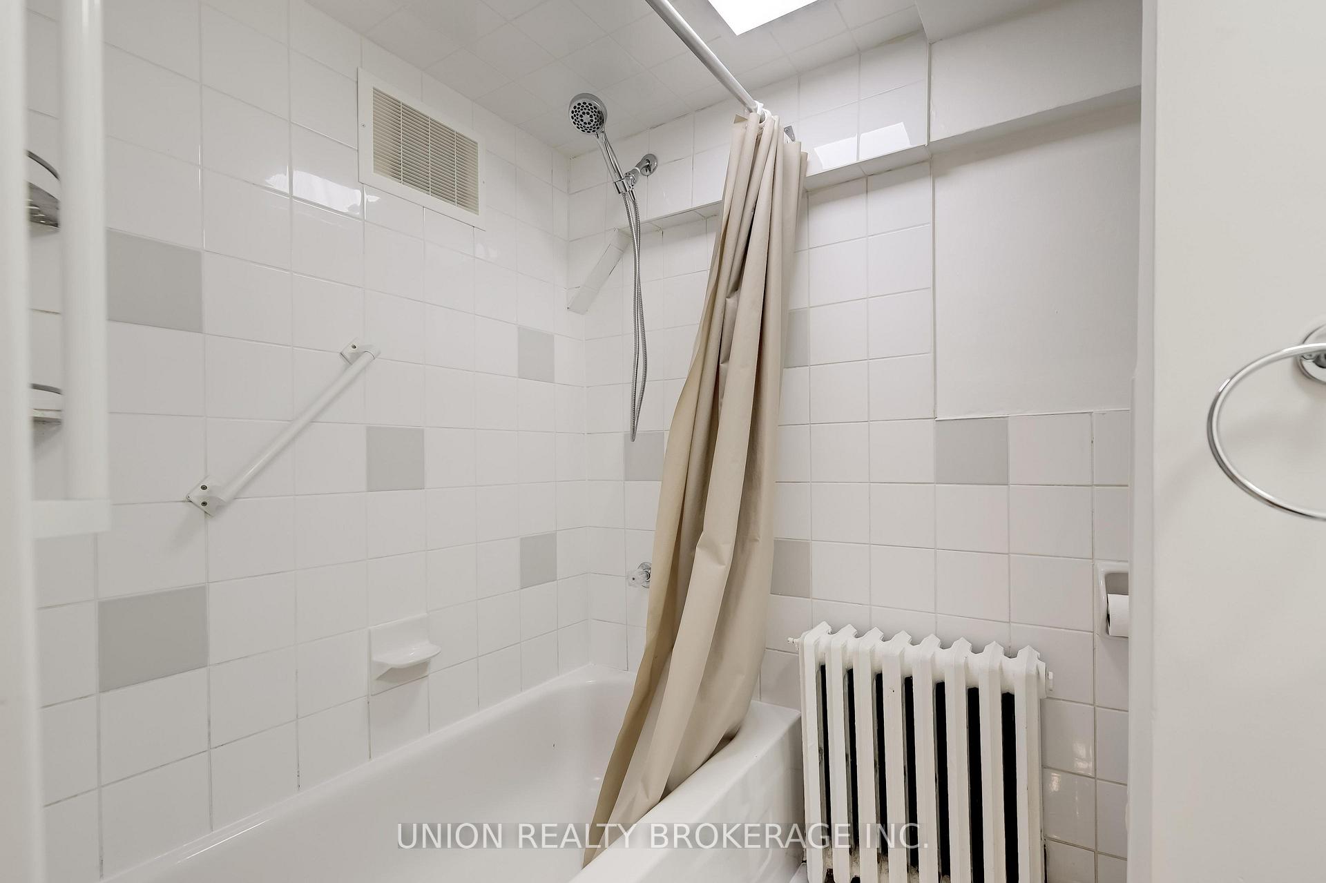 Photo 9 of Unit Lower, 41 Main Street, Toronto, The Beaches — HOMEH