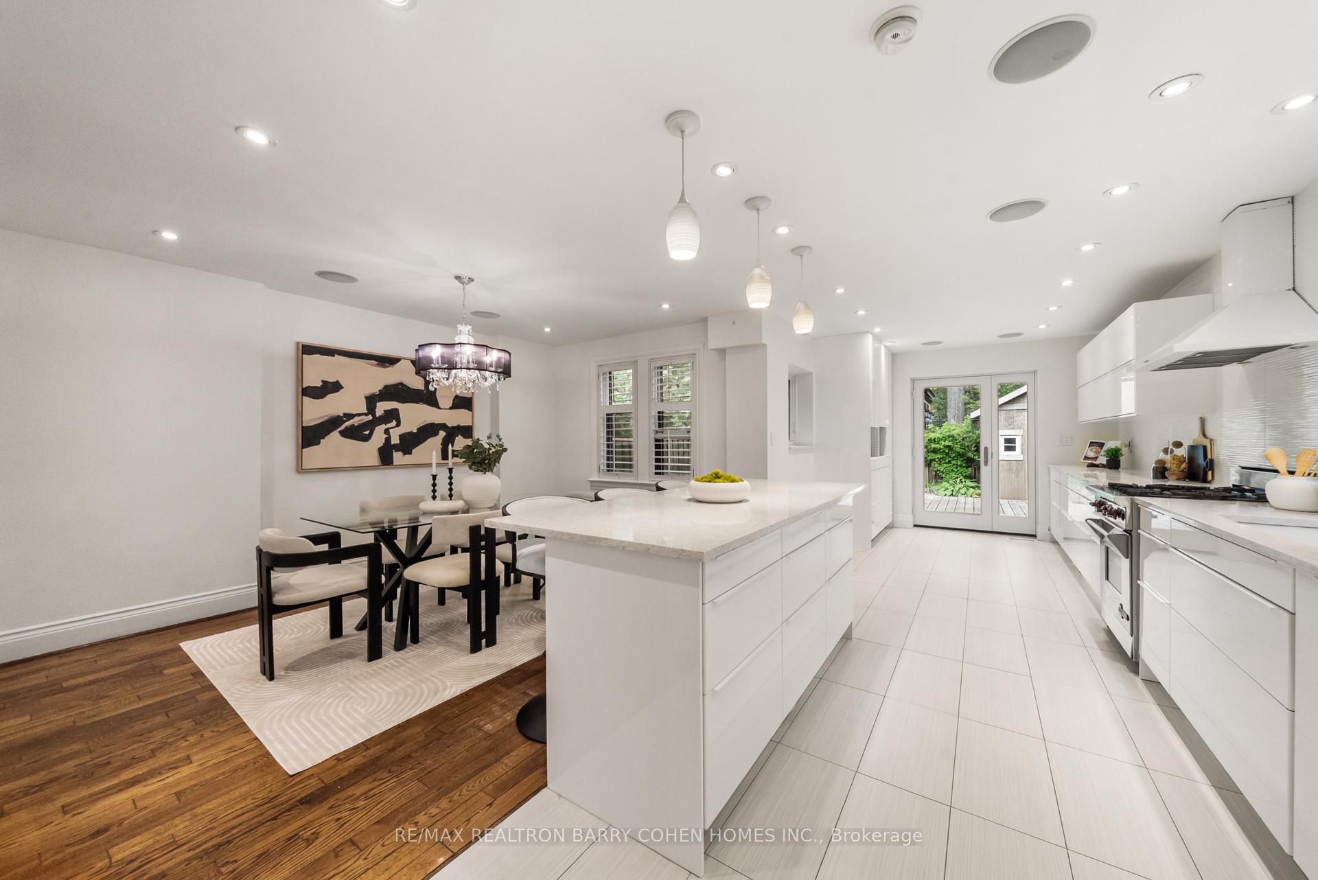 Photo 25 of 6 Nina Street, Toronto, Casa Loma — HOMEH