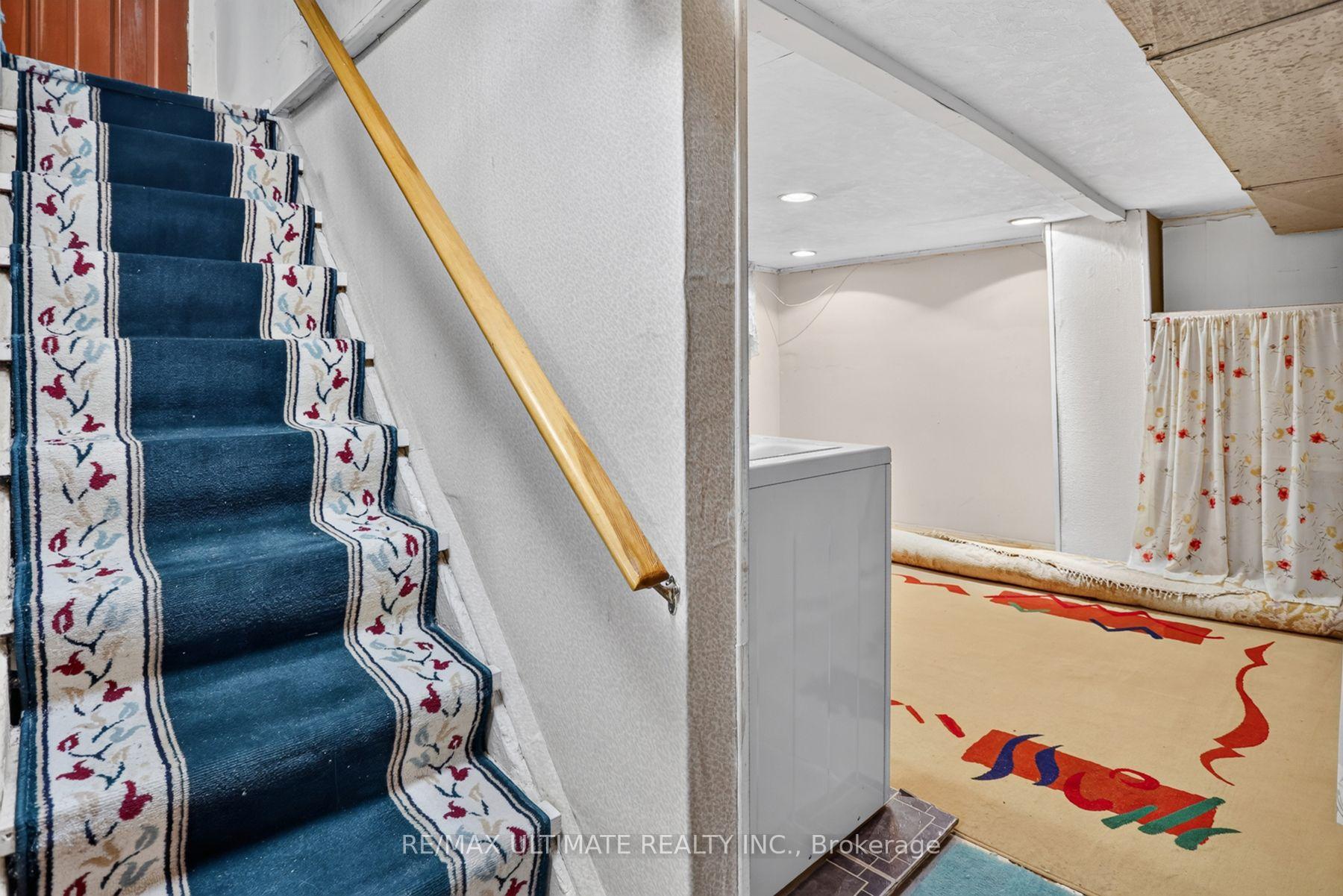 Photo 31 of 12 Eldon Avenue, Toronto, Crescent Town — HOMEH