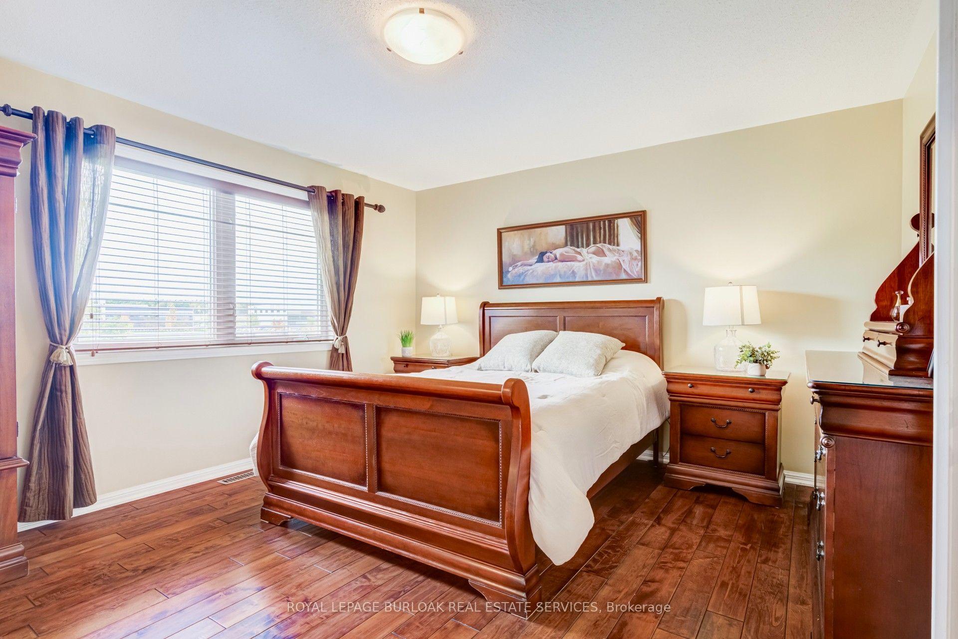 Photo 19 of 3244 Steeplechase Drive, Burlington, Alton — HOMEH