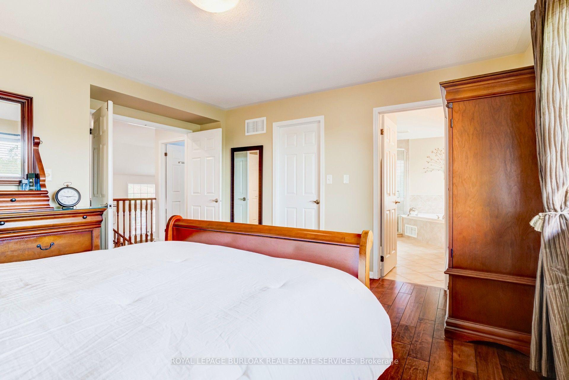 Photo 20 of 3244 Steeplechase Drive, Burlington, Alton — HOMEH