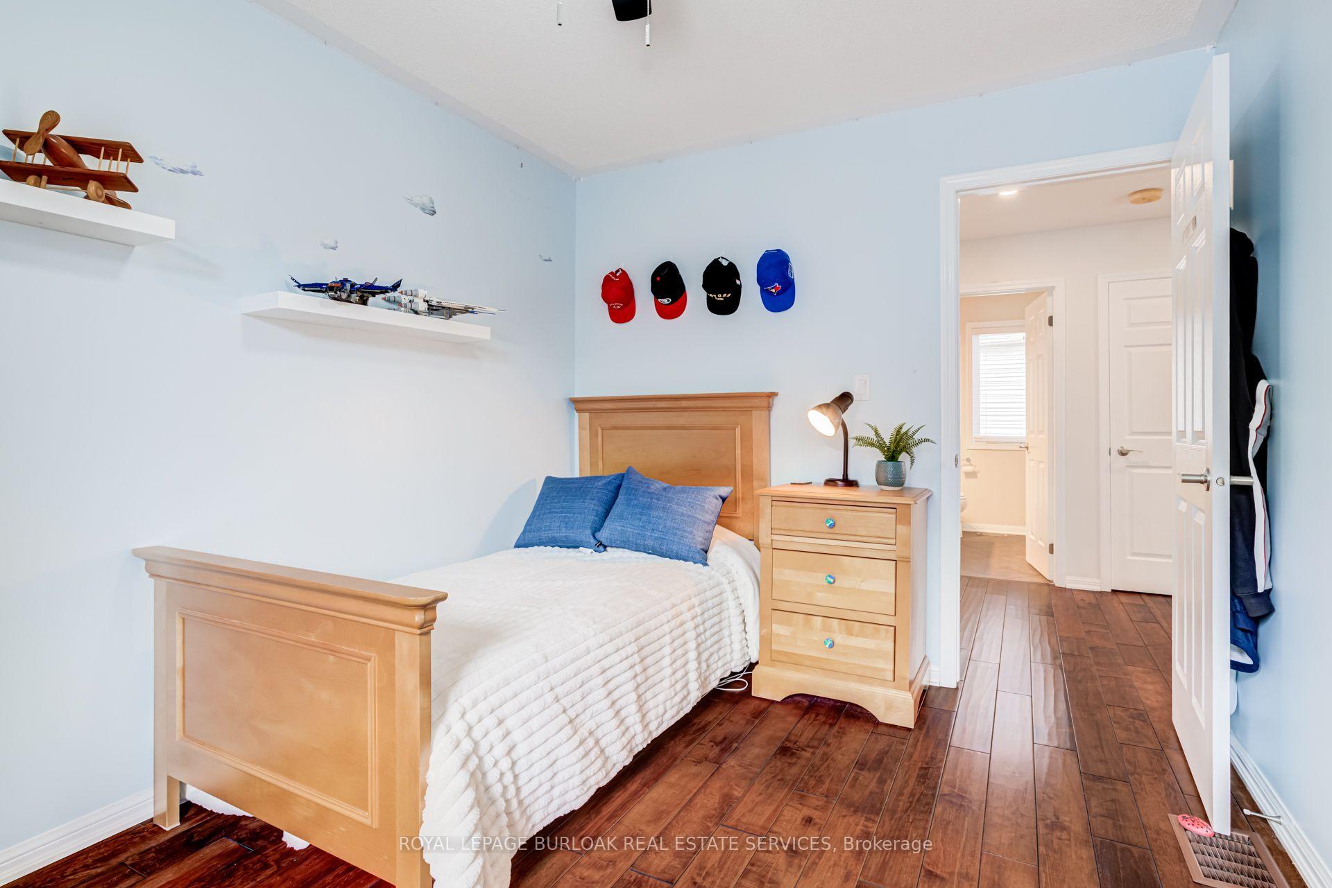 Photo 24 of 3244 Steeplechase Drive, Burlington, Alton — HOMEH